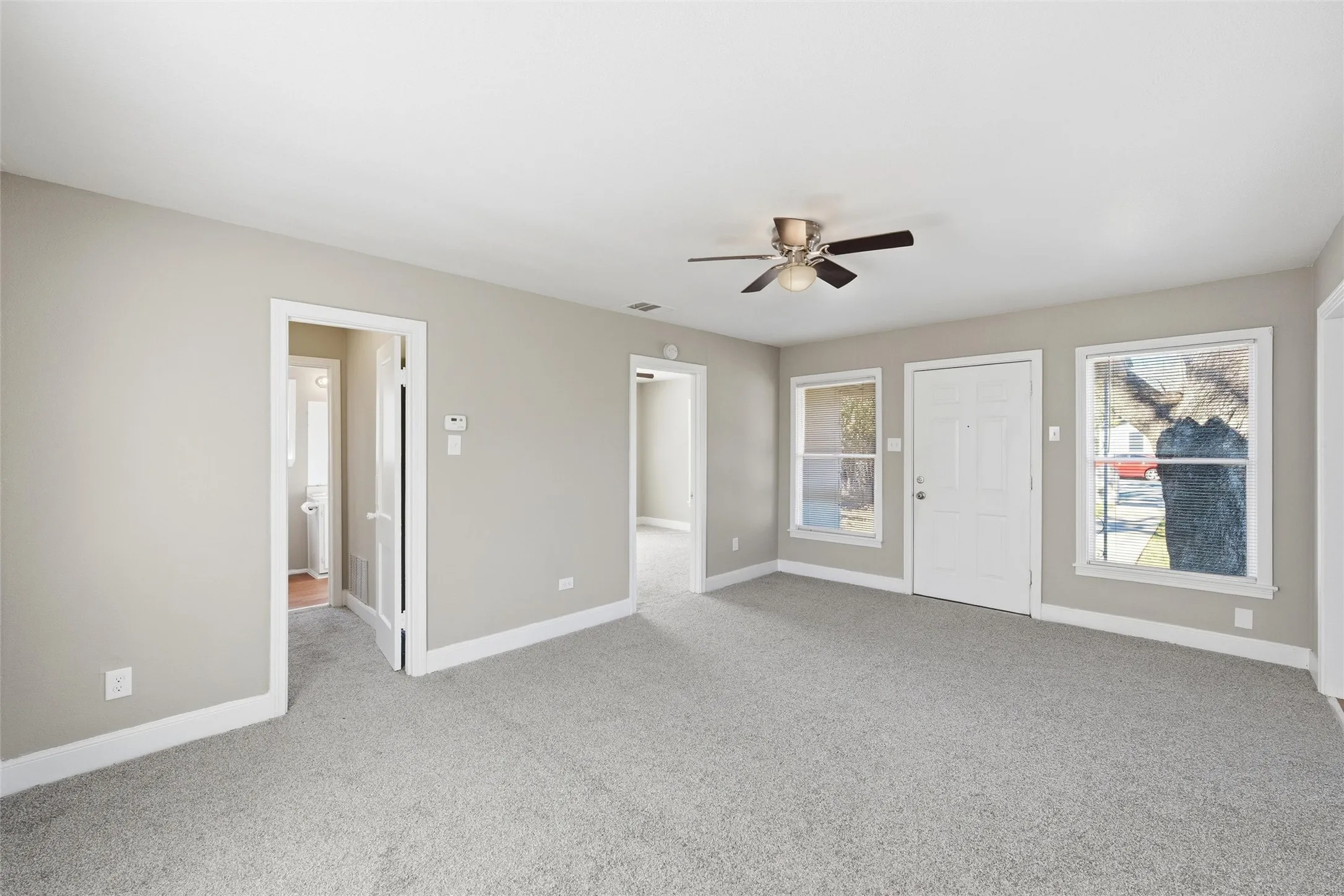 Single Family Residence For Sale in Mc Lennan County , 3804 Colcord Avenue, Waco, Texas 76707, 2 Bedrooms, 1 Bathroom, Garage spaces, 858 Sqft, built in 1947, Price $155,000, mls#21152468, Real Estate Agent in Waco, Homes For Sale in Mc Lennan county, Homes For Sale in Waco, Realtor in Waco Texas, Real Estate Brokerage Independent Realty Texas, Luminita Cordes Realtor