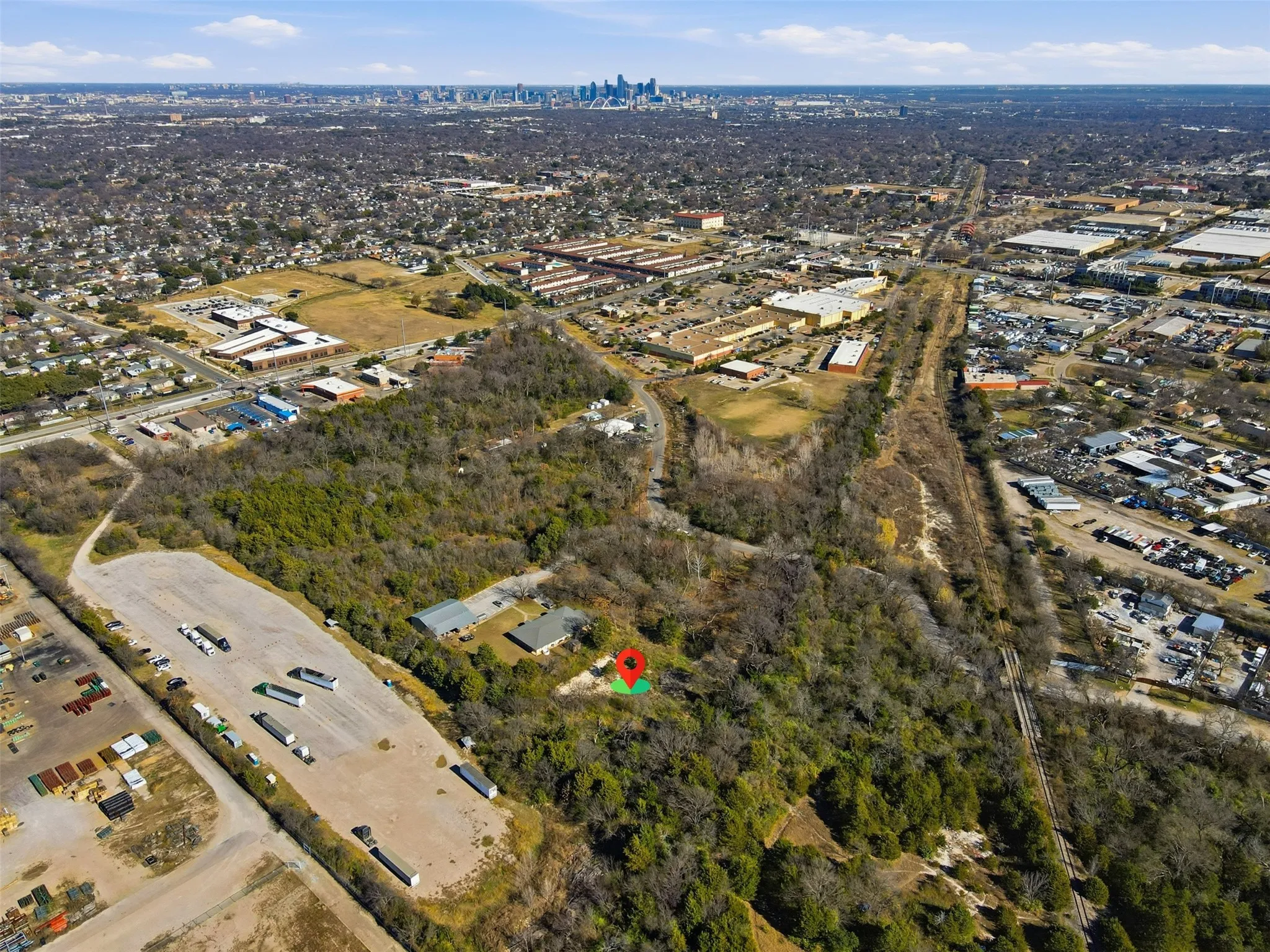 Unimproved Land For Sale in Dallas County , 2809 Coombs Creek Drive, Dallas, Texas 75211, 0, 0, Garage spaces, 0 Sqft, built in 0, Price $475,000, mls#21156663, Real Estate Agent in Dallas, Homes For Sale in Dallas county, Homes For Sale in Dallas, Realtor in Dallas Texas, Real Estate Brokerage Independent Realty Texas, Luminita Cordes Realtor
