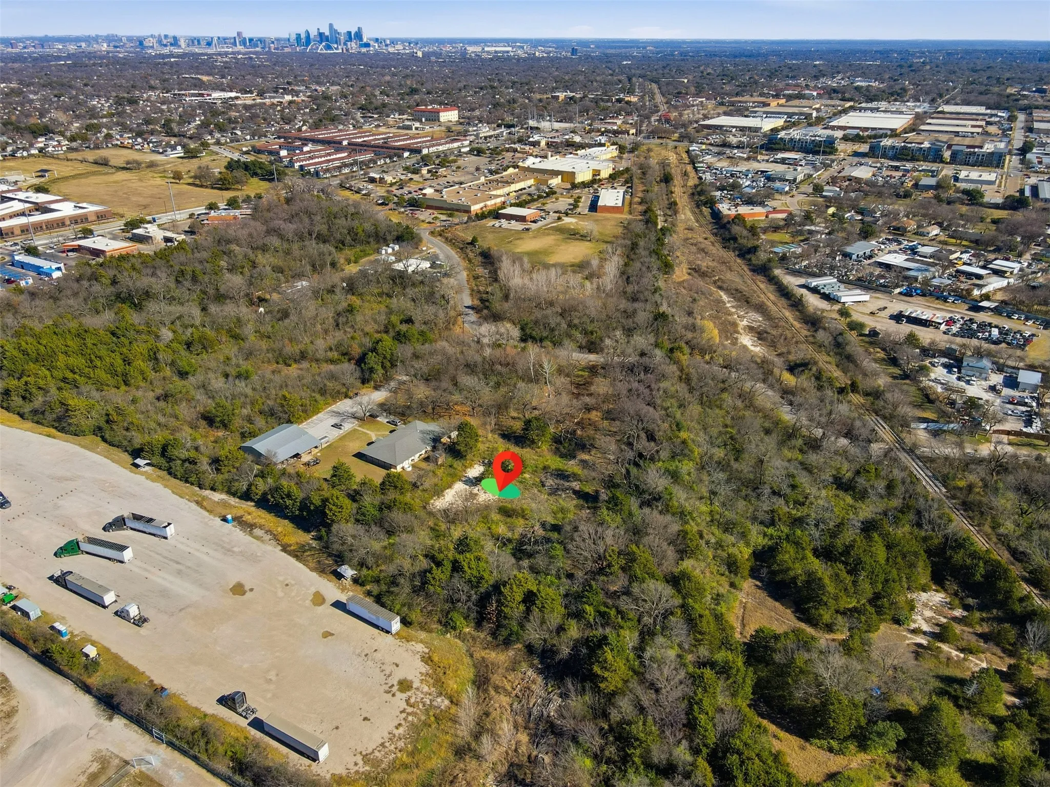 Unimproved Land For Sale in Dallas County , 2809 Coombs Creek Drive, Dallas, Texas 75211, 0, 0, Garage spaces, 0 Sqft, built in 0, Price $475,000, mls#21156663, Real Estate Agent in Dallas, Homes For Sale in Dallas county, Homes For Sale in Dallas, Realtor in Dallas Texas, Real Estate Brokerage Independent Realty Texas, Luminita Cordes Realtor