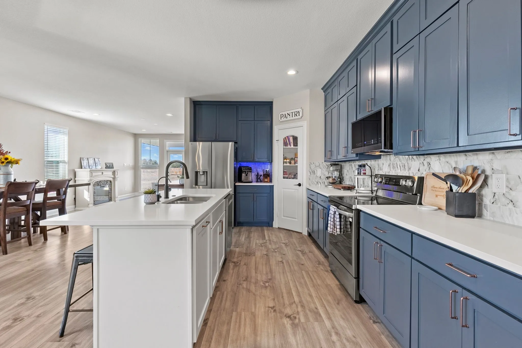 Single Family Residence For Sale in Hunt County , 4280 County Road 3220, Lone Oak, Texas 75453, 4 Bedroom, 3 Bathroom, 2 Garage spaces, 2,624 Sqft, built in 2022, mls#21156813, Real Estate Agent in Lone Oak, Homes For Sale in Hunt county, Homes For Sale in Lone Oak, Realtor in Lone Oak Texas, Real Estate Brokerage Independent Realty Texas, Luminita Cordes Realtor