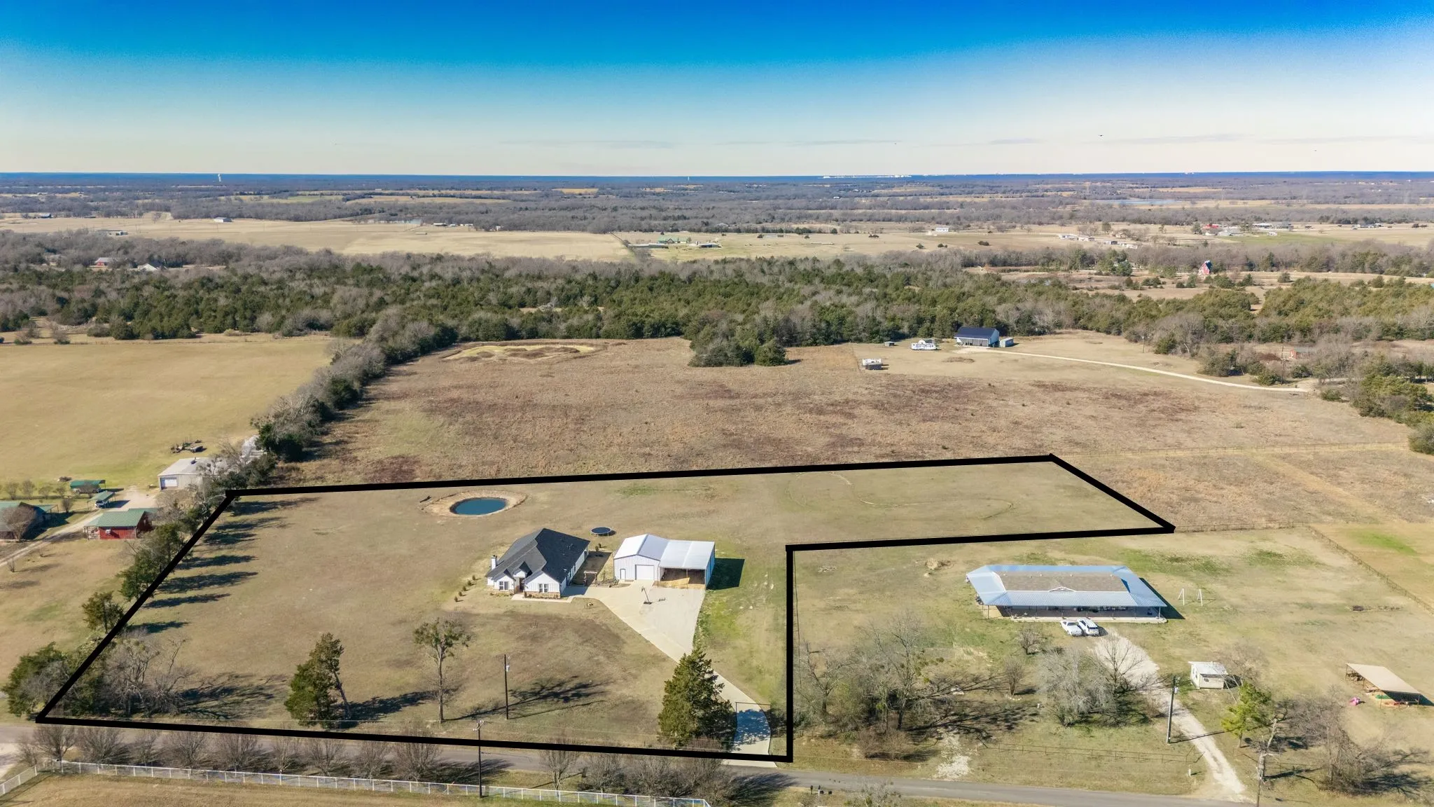 Single Family Residence For Sale in Hunt County , 4280 County Road 3220, Lone Oak, Texas 75453, 4 Bedroom, 3 Bathroom, 2 Garage spaces, 2,624 Sqft, built in 2022, mls#21156813, Real Estate Agent in Lone Oak, Homes For Sale in Hunt county, Homes For Sale in Lone Oak, Realtor in Lone Oak Texas, Real Estate Brokerage Independent Realty Texas, Luminita Cordes Realtor