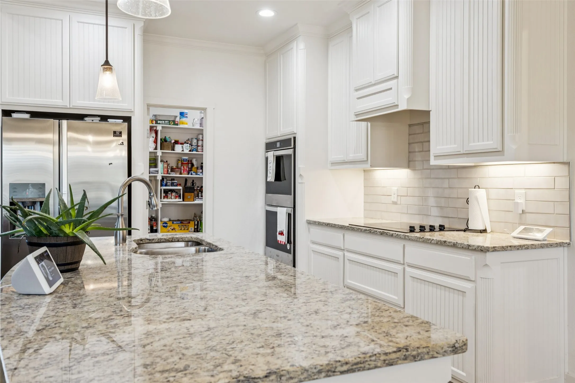 Single Family Residence For Sale in Parker County , 1084 Justin Drive, Weatherford, Texas 76082, 4 Bedroom, 3 Bathroom, 2 Garage spaces, 2,583 Sqft, built in 2022, Preowned, mls#21130621, Real Estate Agent in Weatherford, Homes For Sale in Parker county, Homes For Sale in Weatherford, Realtor in Weatherford Texas, Real Estate Brokerage Independent Realty Texas, Luminita Cordes Realtor