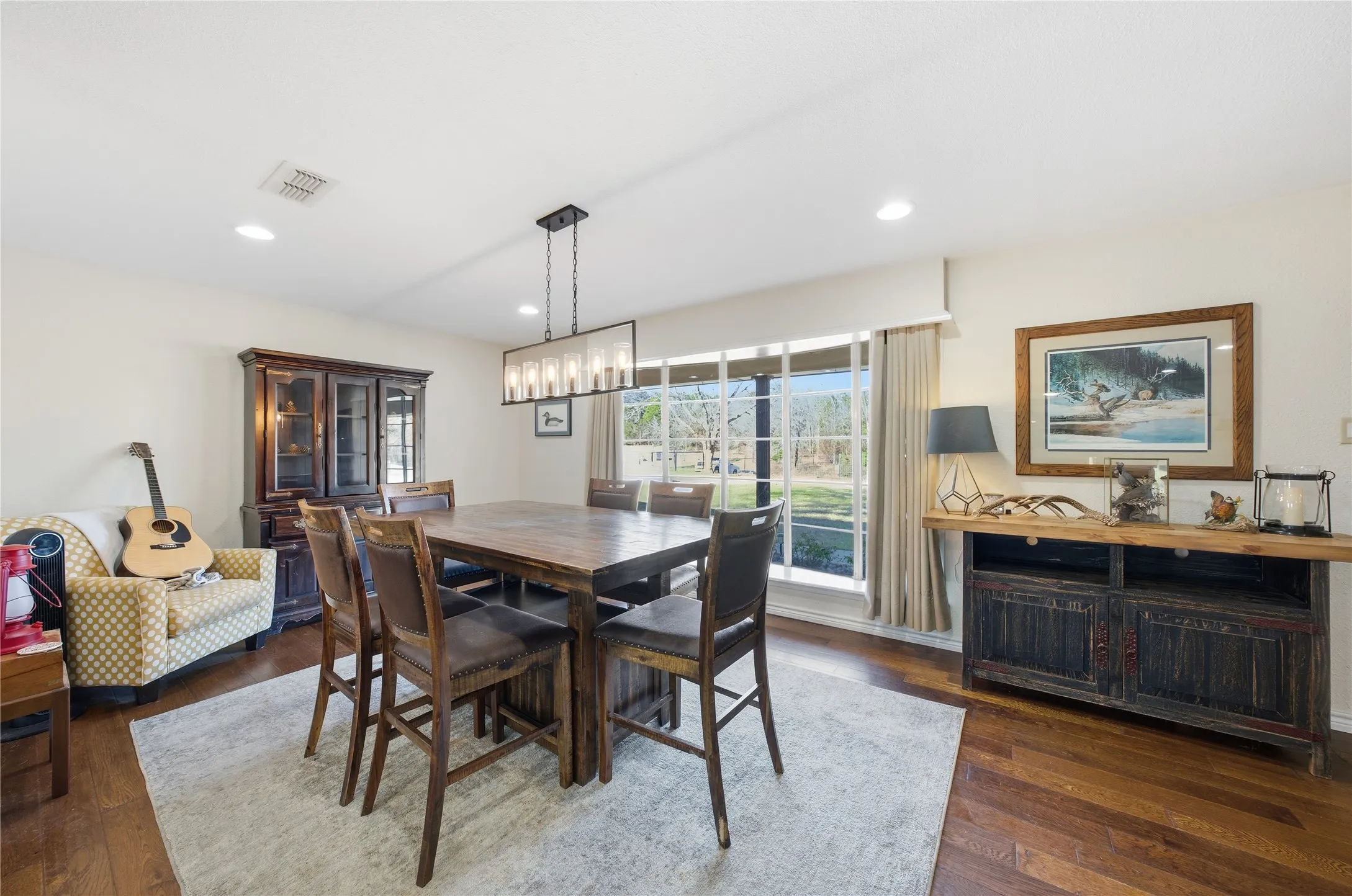 Single Family Residence For Sale in Anderson County , 3662 ACR 359, Palestine, Texas 75803, 3 Bedrooms, 3 Bathrooms, 3 Garage spaces, 2,344 Sqft, built in 1972, Price $855,000, mls#21156872, Real Estate Agent in Palestine, Homes For Sale in Anderson county, Homes For Sale in Palestine, Realtor in Palestine Texas, Real Estate Brokerage Independent Realty Texas, Luminita Cordes Realtor