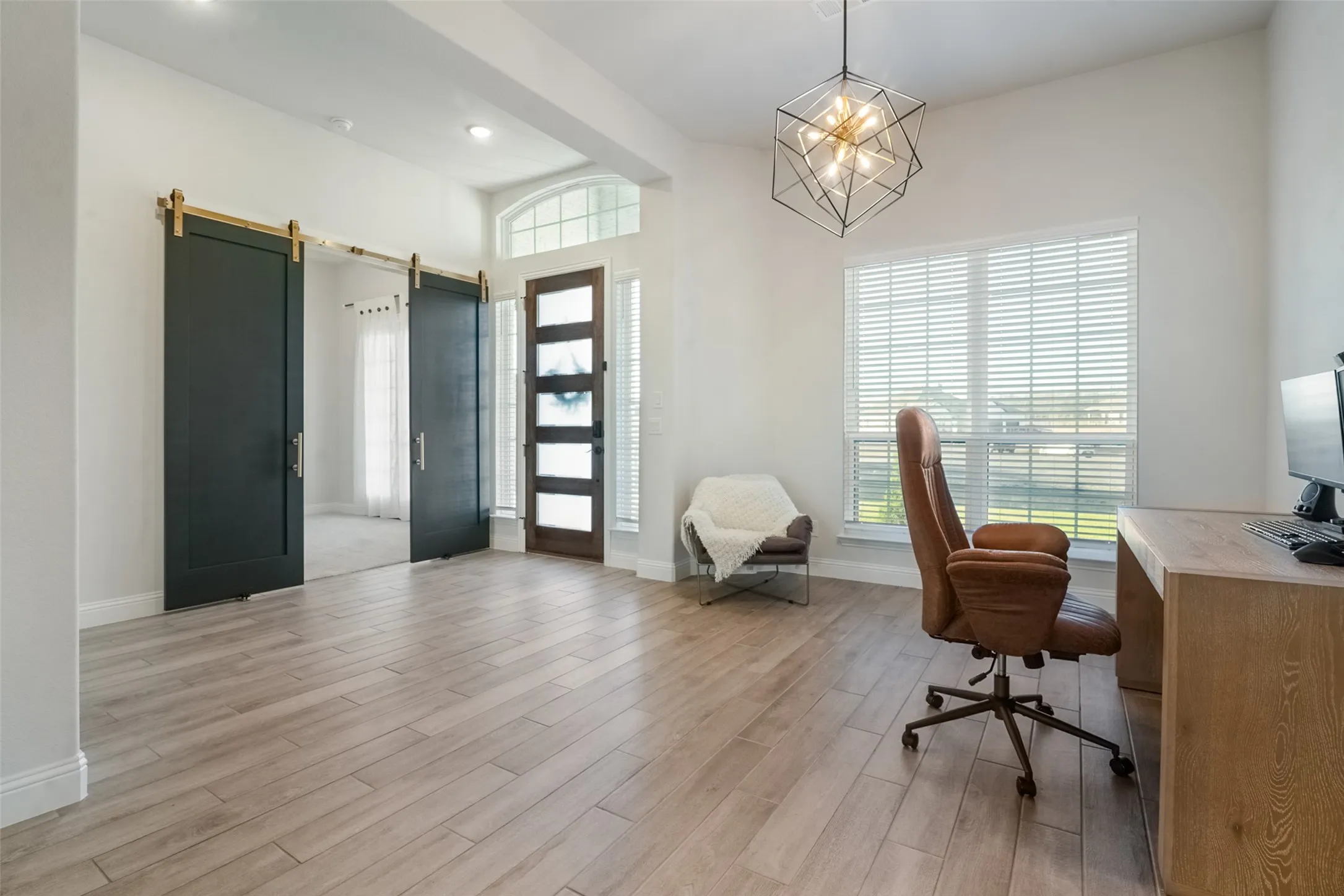 Single Family Residence For Sale in Grayson County , 1843 Granite Way, Van Alstyne, Texas 75495, 5 Bedroom, 3 Bathroom, 3 Garage spaces, 2,829 Sqft, built in 2024, mls#21155725, Real Estate Agent in Van Alstyne, Homes For Sale in Grayson county, Homes For Sale in Van Alstyne, Realtor in Van Alstyne Texas, Real Estate Brokerage Independent Realty Texas, Luminita Cordes Realtor