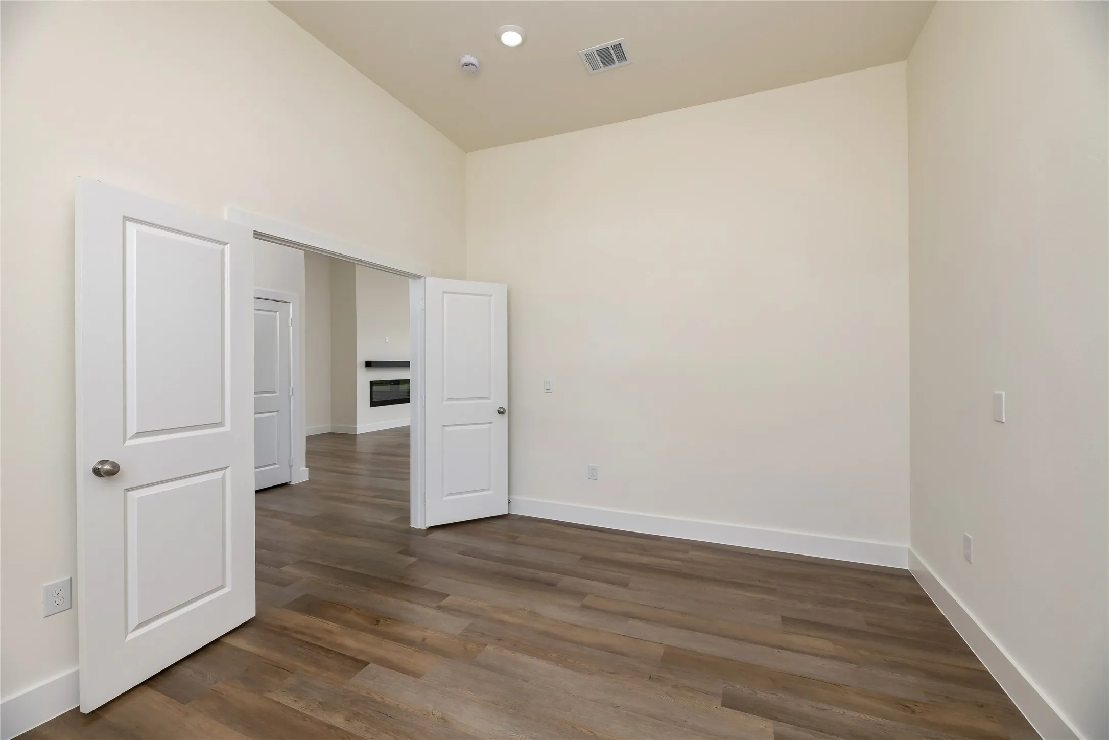 Study/spare dining room