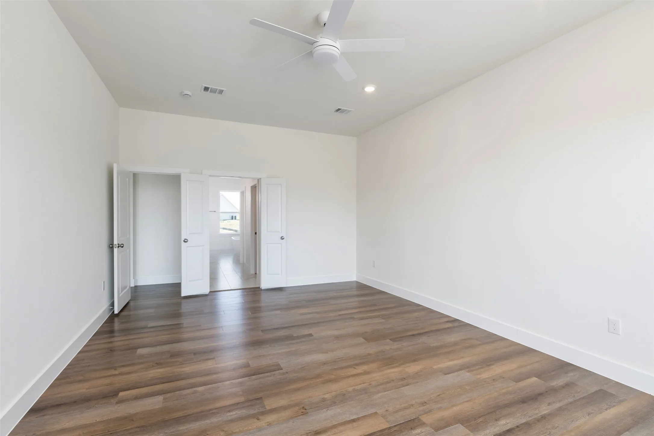 Single Family Residence For Sale in Collin County , 1785 crestridge Circle, Princeton, Texas 75407, 4 Bedroom, 5 Bathroom, 2 Garage spaces, 3,656 Sqft, built in 2025, mls#21156432, Real Estate Agent in Princeton, Homes For Sale in Collin county, Homes For Sale in Princeton, Realtor in Princeton Texas, Real Estate Brokerage Independent Realty Texas, Luminita Cordes Realtor