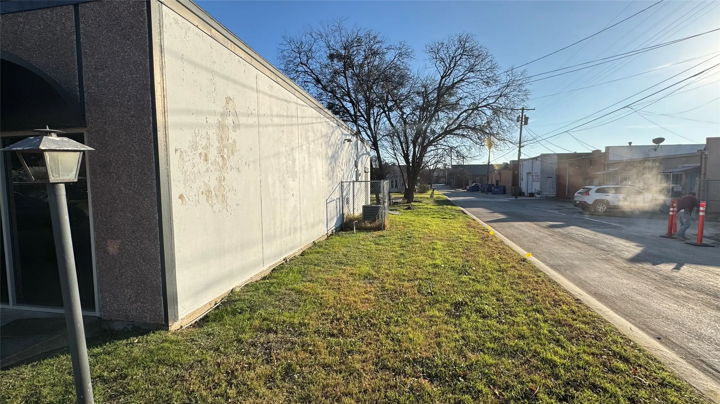 Retail For Sale in Dallas County , 112 Wes Jespersen Way, Duncanville, Texas 75116, 0, 0, Garage spaces, 0 Sqft, built in 1986, Preowned, mls#21157065, Real Estate Agent in Duncanville, Homes For Sale in Dallas county, Homes For Sale in Duncanville, Realtor in Duncanville Texas, Real Estate Brokerage Independent Realty Texas, Luminita Cordes Realtor