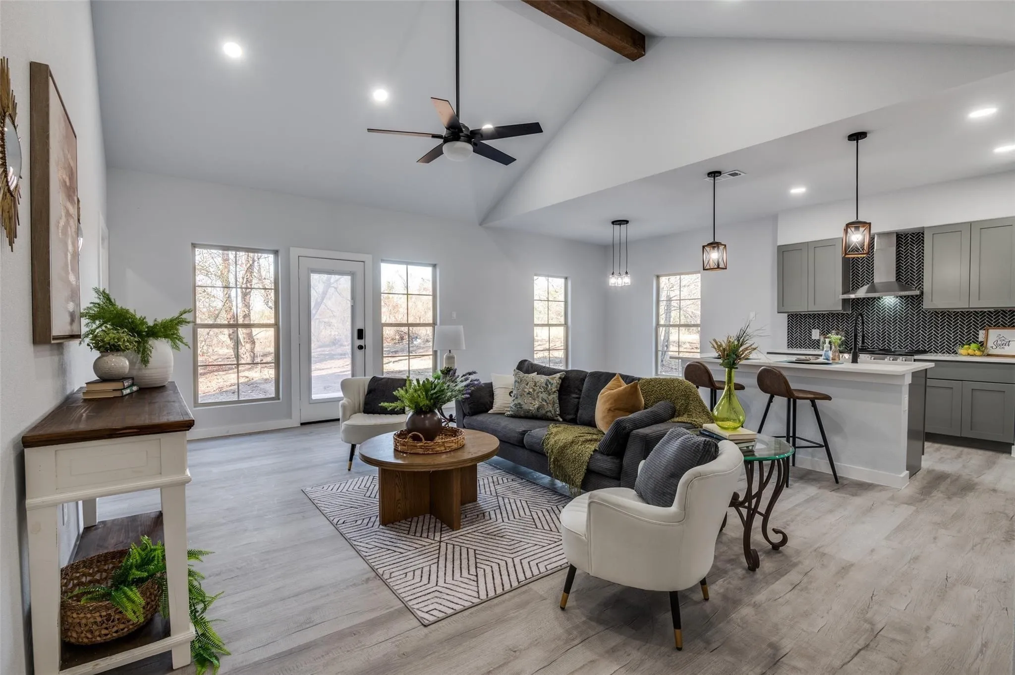 Single Family Residence For Sale in Henderson County , 420 Kelly Lane, Seven Points, Texas 75143, 3 Bedroom, 2 Bathroom, 2 Garage spaces, 1,398 Sqft, built in 2024, New Construction - Complete, mls#21157086, Real Estate Agent in Seven Points, Homes For Sale in Henderson county, Homes For Sale in Seven Points, Realtor in Seven Points Texas, Real Estate Brokerage Independent Realty Texas, Luminita Cordes Realtor