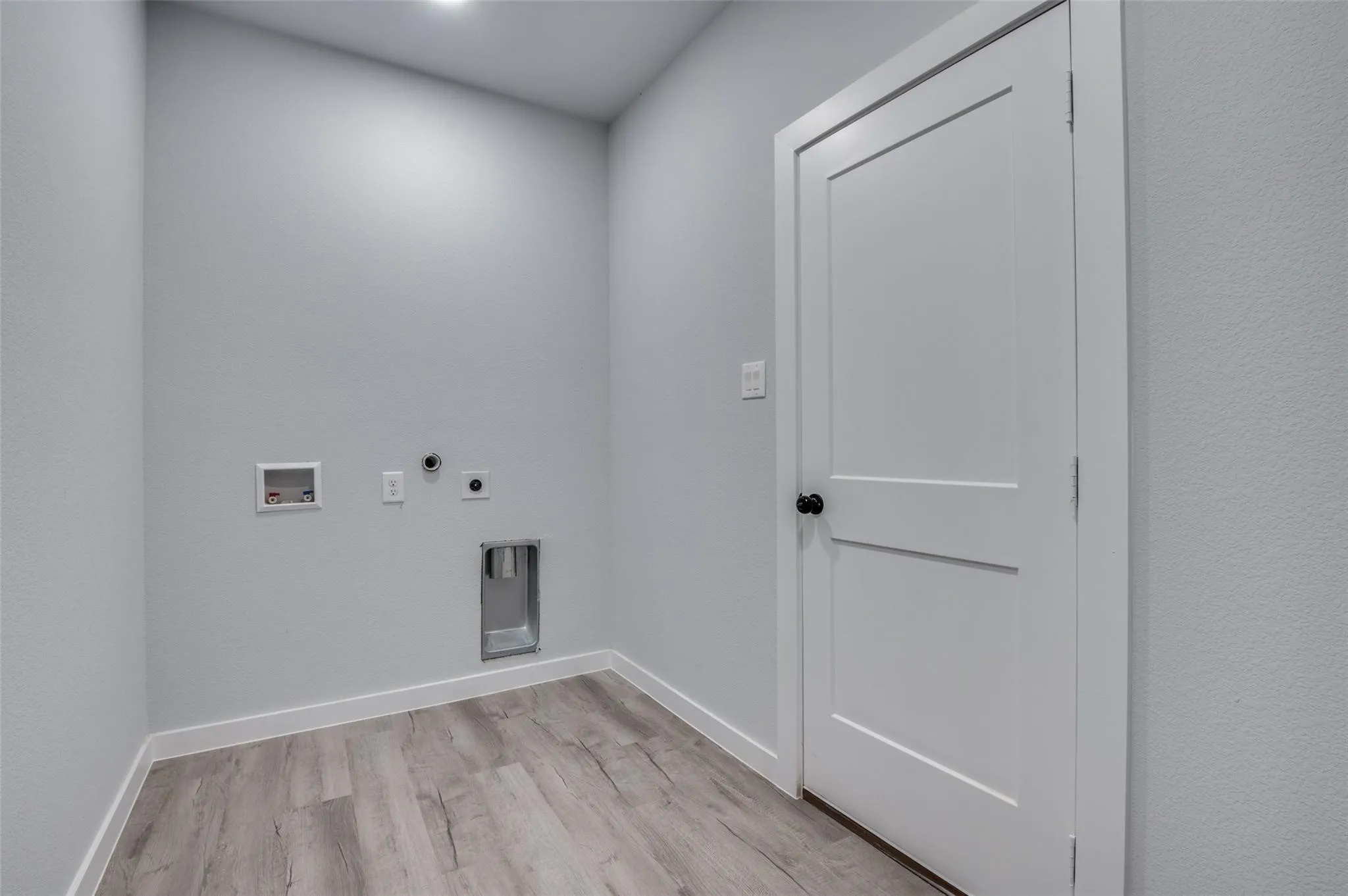 Single Family Residence For Sale in Henderson County , 420 Kelly Lane, Seven Points, Texas 75143, 3 Bedroom, 2 Bathroom, 2 Garage spaces, 1,398 Sqft, built in 2024, New Construction - Complete, mls#21157086, Real Estate Agent in Seven Points, Homes For Sale in Henderson county, Homes For Sale in Seven Points, Realtor in Seven Points Texas, Real Estate Brokerage Independent Realty Texas, Luminita Cordes Realtor