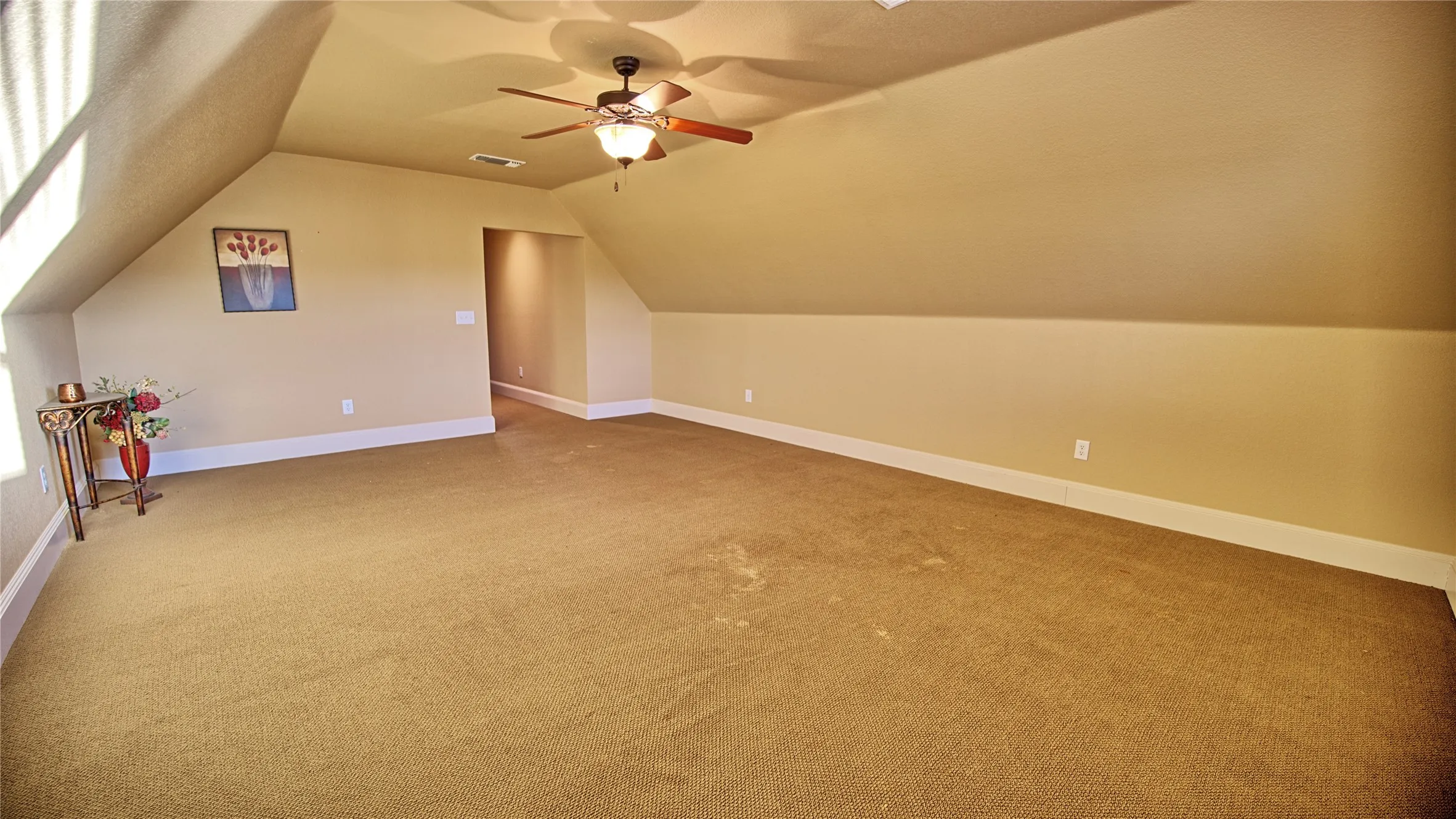Single Family Residence For Sale in Montague County , 202 Storey Road, Nocona, Texas 76255, 3 Bedroom, 3 Bathroom, 2 Garage spaces, 3,636 Sqft, built in 2008, Preowned, mls#21157134, Real Estate Agent in Nocona, Homes For Sale in Montague county, Homes For Sale in Nocona, Realtor in Nocona Texas, Real Estate Brokerage Independent Realty Texas, Luminita Cordes Realtor