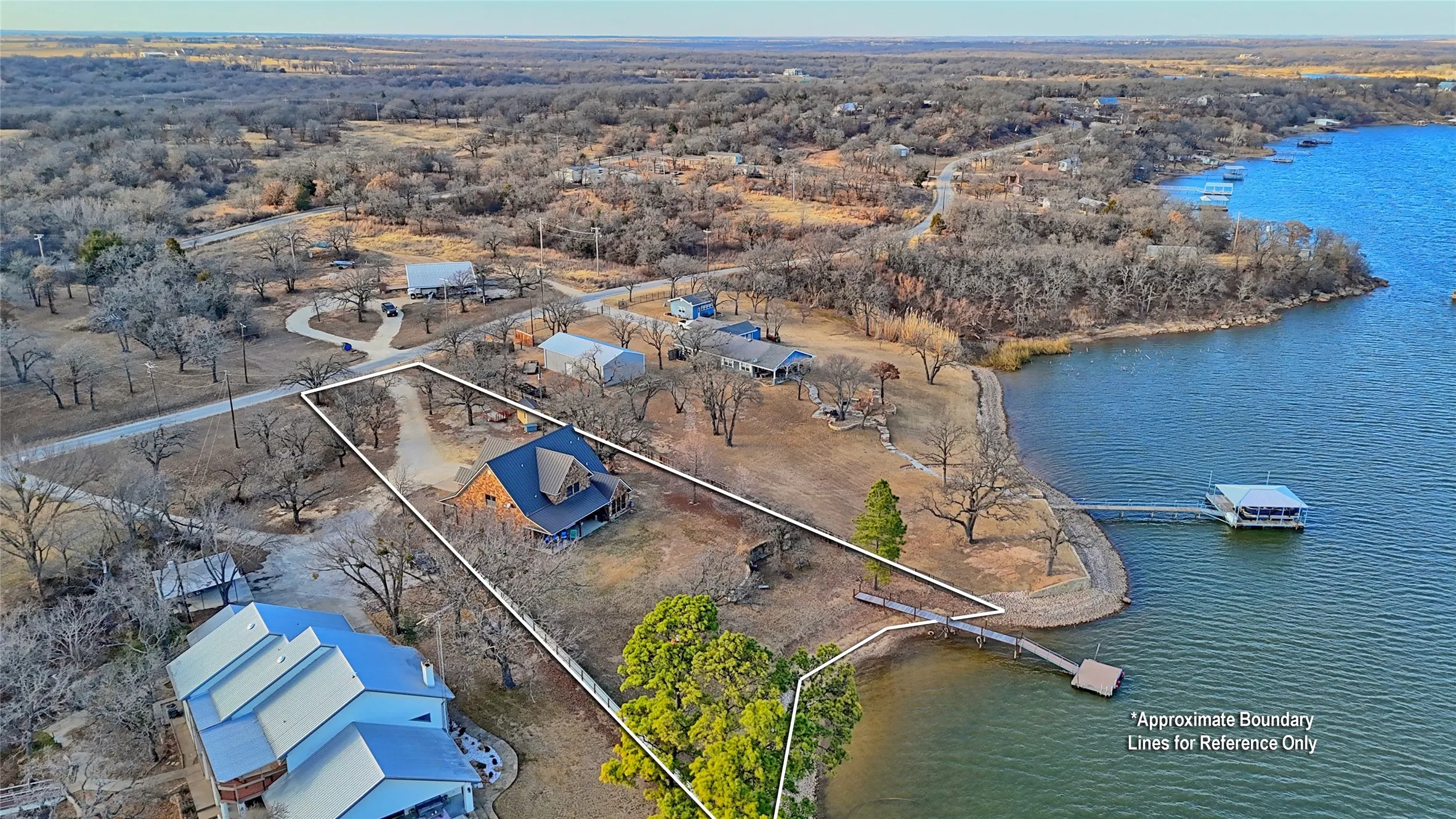 Single Family Residence For Sale in Montague County , 202 Storey Road, Nocona, Texas 76255, 3 Bedroom, 3 Bathroom, 2 Garage spaces, 3,636 Sqft, built in 2008, Preowned, mls#21157134, Real Estate Agent in Nocona, Homes For Sale in Montague county, Homes For Sale in Nocona, Realtor in Nocona Texas, Real Estate Brokerage Independent Realty Texas, Luminita Cordes Realtor