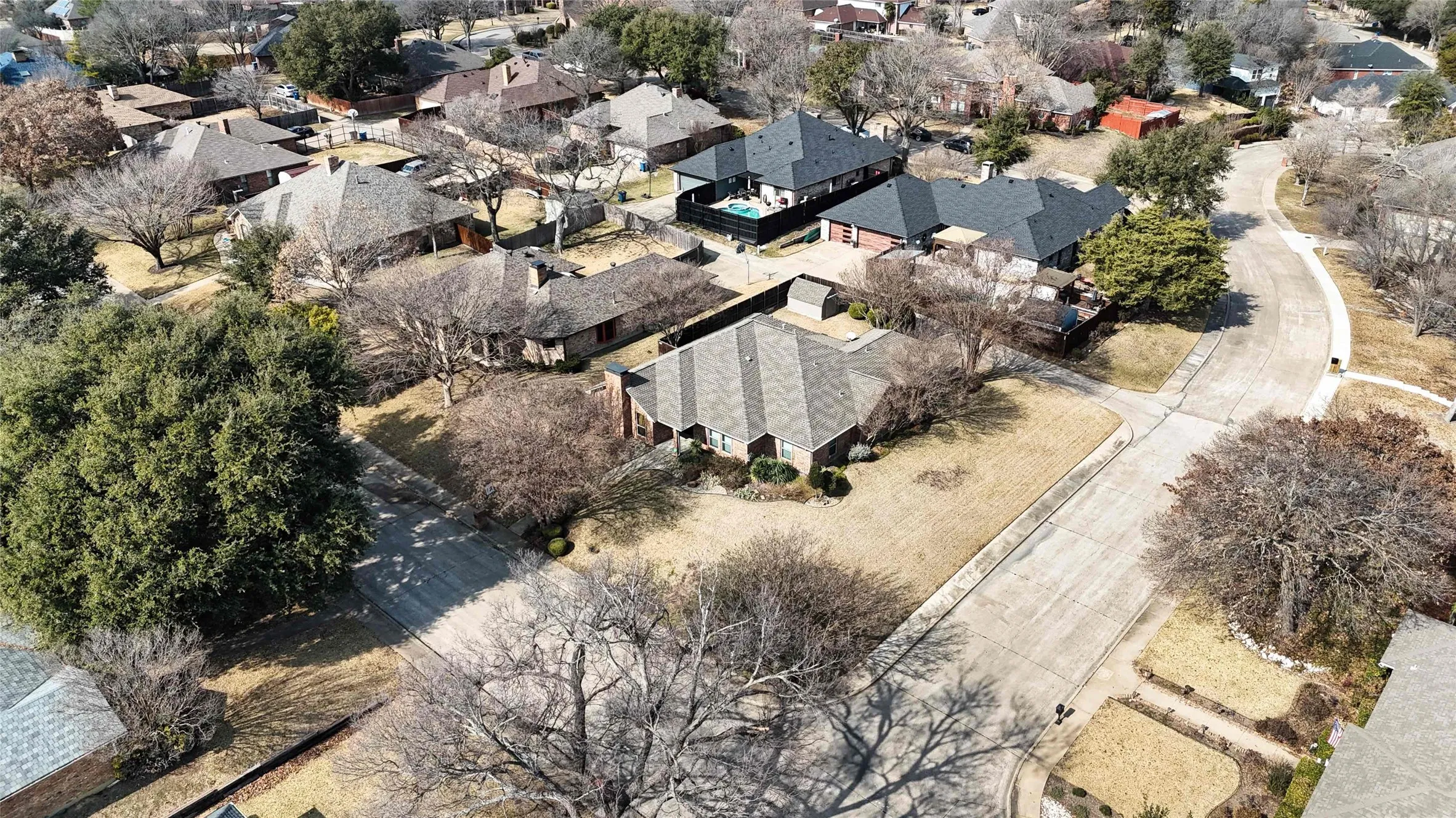 Single Family Residence For Sale in Dallas County , 533 Hidden Brooke Drive, De Soto, Texas 75115, 3 Bedroom, 3 Bathroom, 2 Garage spaces, 2,440 Sqft, built in 1984, mls#21155303, Real Estate Agent in De Soto, Homes For Sale in Dallas county, Homes For Sale in De Soto, Realtor in De Soto Texas, Real Estate Brokerage Independent Realty Texas, Luminita Cordes Realtor
