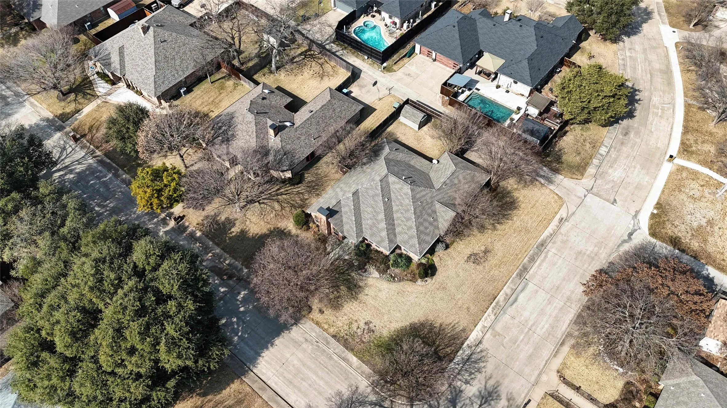 Single Family Residence For Sale in Dallas County , 533 Hidden Brooke Drive, De Soto, Texas 75115, 3 Bedroom, 3 Bathroom, 2 Garage spaces, 2,440 Sqft, built in 1984, mls#21155303, Real Estate Agent in De Soto, Homes For Sale in Dallas county, Homes For Sale in De Soto, Realtor in De Soto Texas, Real Estate Brokerage Independent Realty Texas, Luminita Cordes Realtor