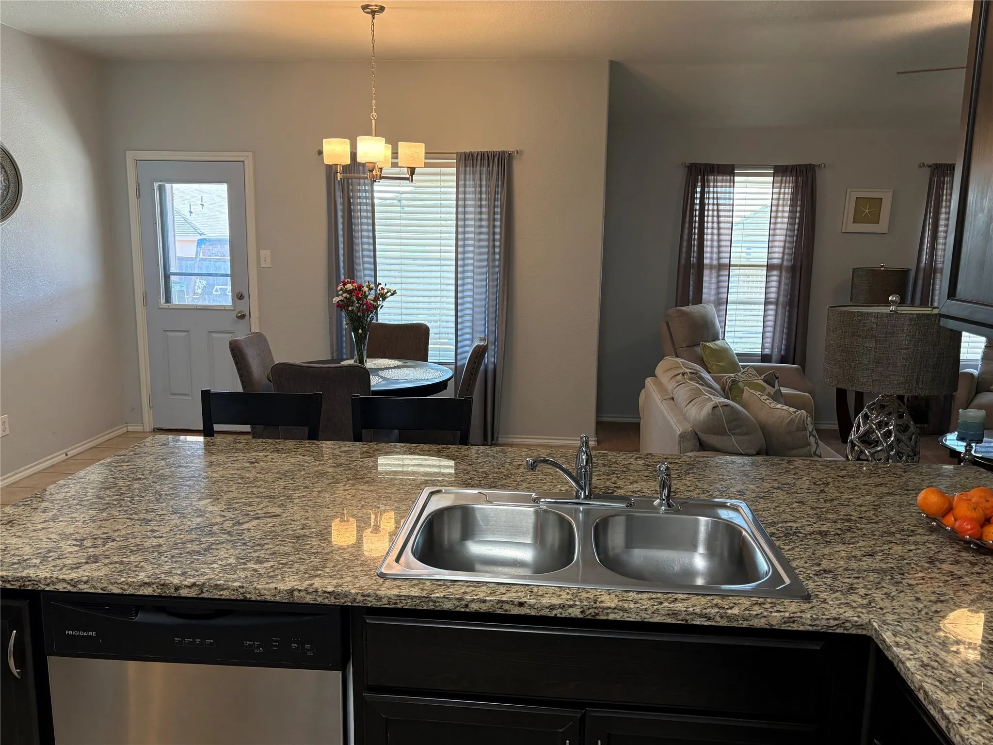 Single Family Residence For Sale in Tarrant County , 1213 Walnut Cliff Court, Fort Worth, Texas 76179, 4 Bedroom, 2 Bathroom, Garage spaces, 1,822 Sqft, built in 2017, Preowned, mls#21155547, Real Estate Agent in Fort Worth, Homes For Sale in Tarrant county, Homes For Sale in Fort Worth, Realtor in Fort Worth Texas, Real Estate Brokerage Independent Realty Texas, Luminita Cordes Realtor