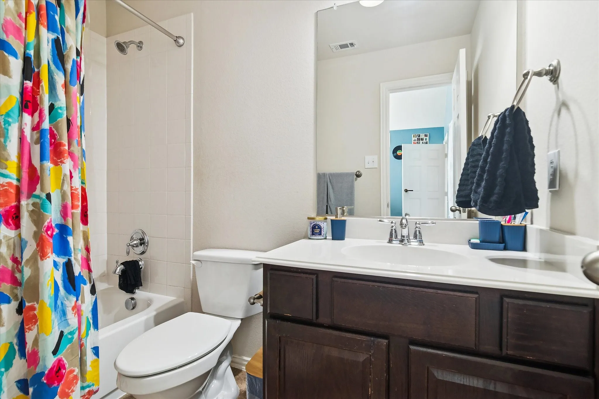 Single Family Residence For Sale in Collin County , 2614 Patriot Drive, Melissa, Texas 75454, 4 Bedroom, 4 Bathroom, 2 Garage spaces, 2,964 Sqft, built in 2011, Preowned, mls#21157253, Real Estate Agent in Melissa, Homes For Sale in Collin county, Homes For Sale in Melissa, Realtor in Melissa Texas, Real Estate Brokerage Independent Realty Texas, Luminita Cordes Realtor