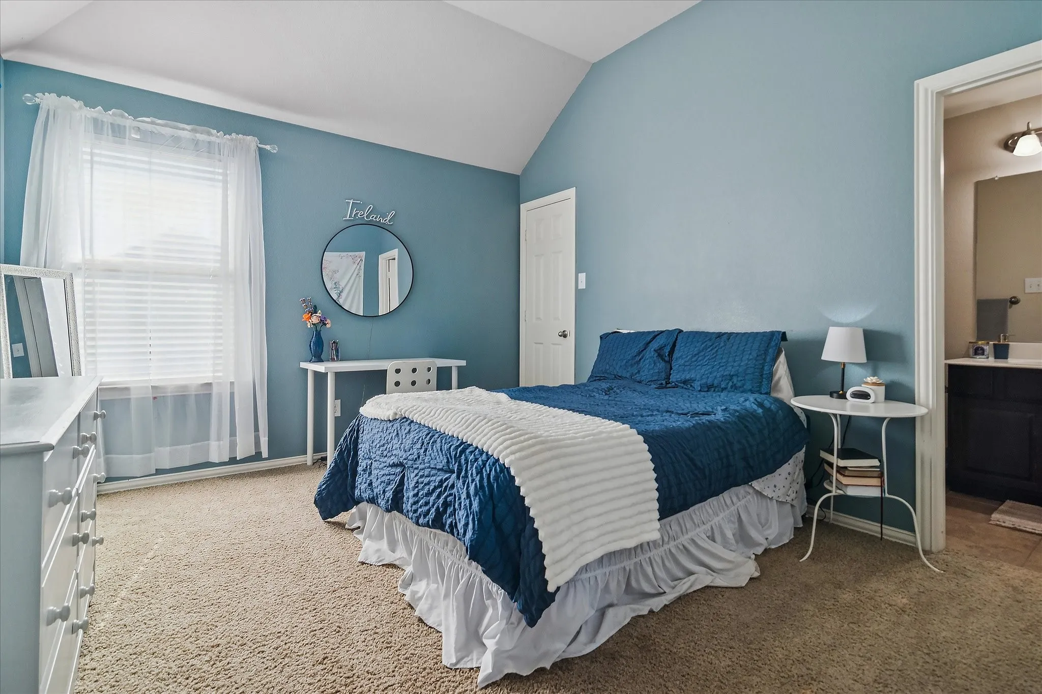 Single Family Residence For Sale in Collin County , 2614 Patriot Drive, Melissa, Texas 75454, 4 Bedroom, 4 Bathroom, 2 Garage spaces, 2,964 Sqft, built in 2011, Preowned, mls#21157253, Real Estate Agent in Melissa, Homes For Sale in Collin county, Homes For Sale in Melissa, Realtor in Melissa Texas, Real Estate Brokerage Independent Realty Texas, Luminita Cordes Realtor