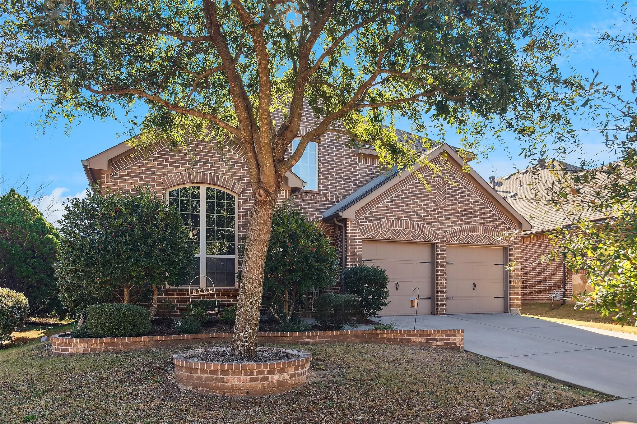 Single Family Residence For Sale in Collin County , 2614 Patriot Drive, Melissa, Texas 75454, 4 Bedroom, 4 Bathroom, 2 Garage spaces, 2,964 Sqft, built in 2011, Preowned, mls#21157253, Real Estate Agent in Melissa, Homes For Sale in Collin county, Homes For Sale in Melissa, Realtor in Melissa Texas, Real Estate Brokerage Independent Realty Texas, Luminita Cordes Realtor