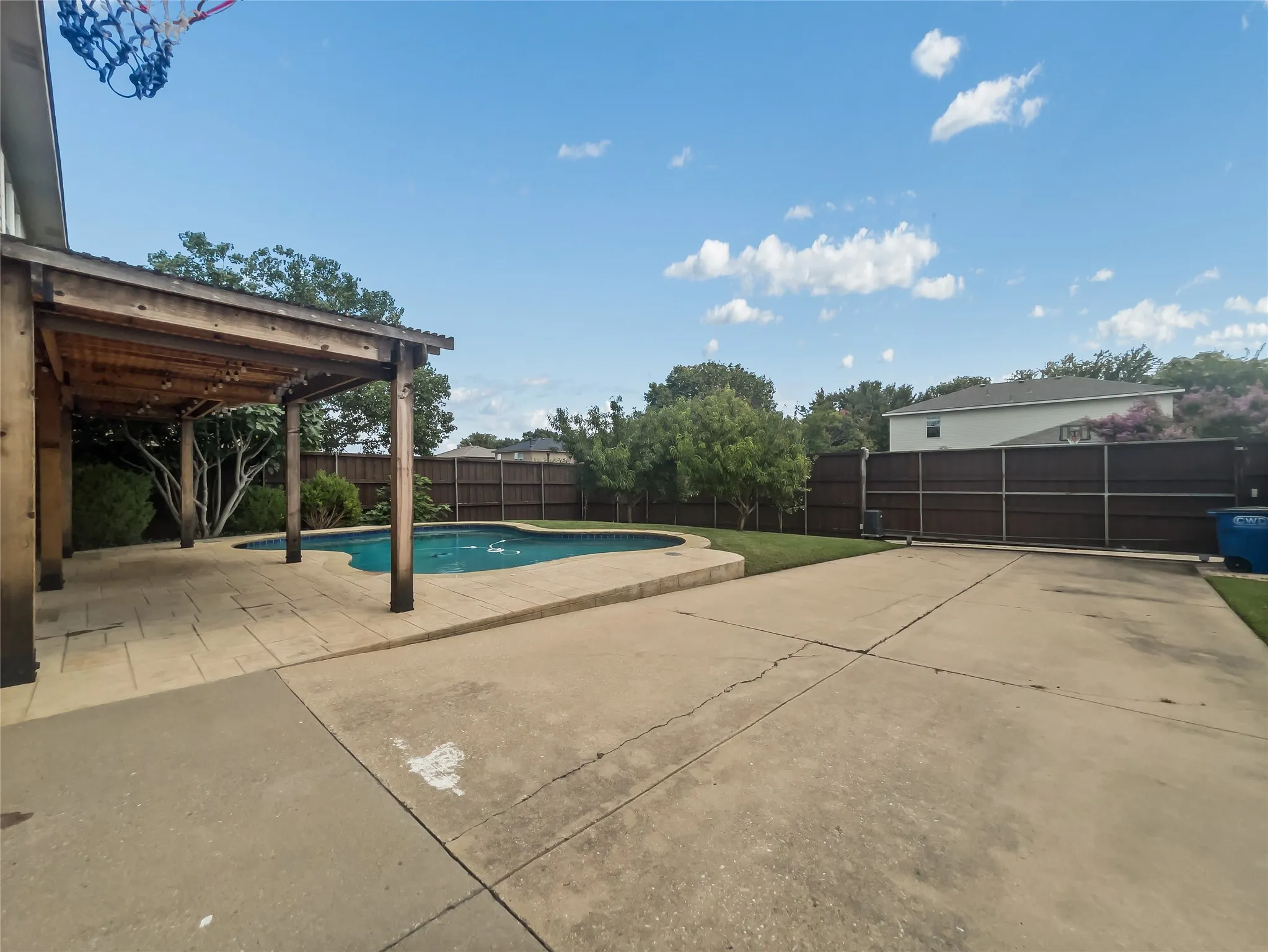 Single Family Residence For Sale in Collin County , 1303 Starpoint Lane, Wylie, Texas 75098, 4 Bedroom, 3 Bathroom, 2 Garage spaces, 2,293 Sqft, built in 1999, Preowned, mls#21157332, Real Estate Agent in Wylie, Homes For Sale in Collin county, Homes For Sale in Wylie, Realtor in Wylie Texas, Real Estate Brokerage Independent Realty Texas, Luminita Cordes Realtor