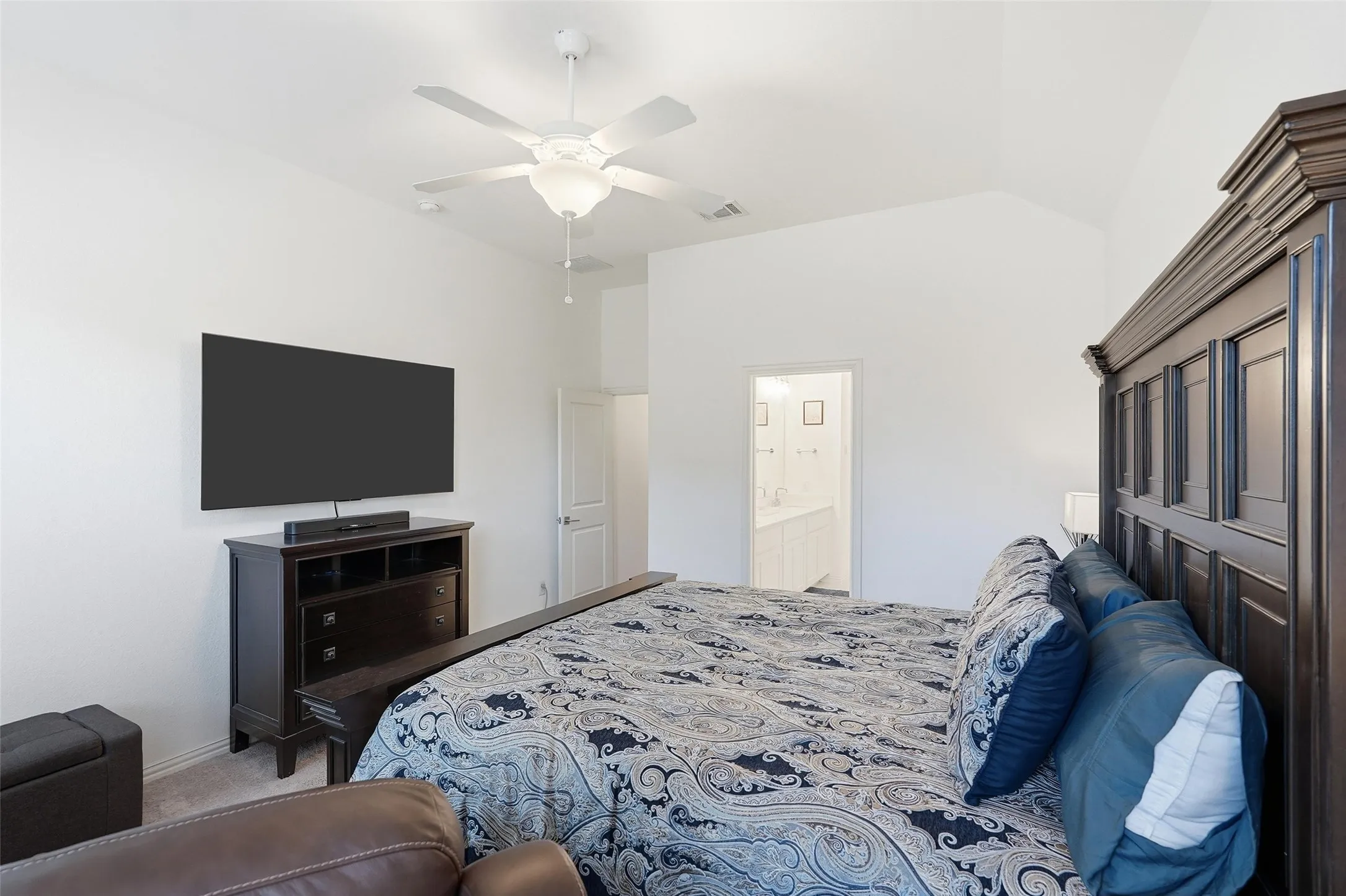 Single Family Residence For Sale in Kaufman County , 1864 Everglades Drive, Forney, Texas 75126, 4 Bedroom, 2 Bathroom, 2 Garage spaces, 1,940 Sqft, built in 2023, mls#21157363, Real Estate Agent in Forney, Homes For Sale in Kaufman county, Homes For Sale in Forney, Realtor in Forney Texas, Real Estate Brokerage Independent Realty Texas, Luminita Cordes Realtor