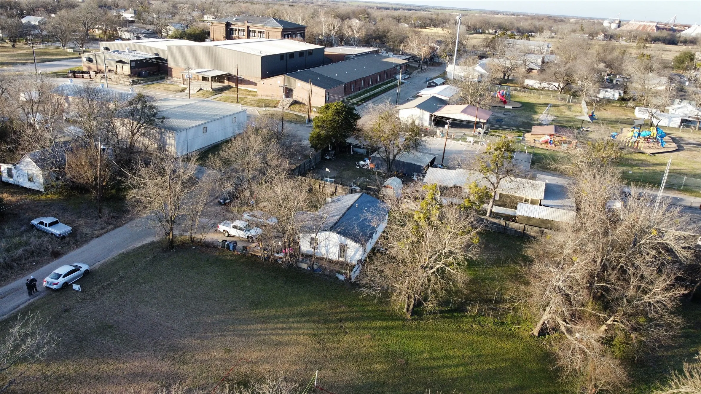 Unimproved Land For Sale in Hunt County , 509 S San Antonio Street, Wolfe City, Texas 75496, 0, 0, Garage spaces, 0 Sqft, built in 0, Price $27,000, mls#21153494, Real Estate Agent in Wolfe City, Homes For Sale in Hunt county, Homes For Sale in Wolfe City, Realtor in Wolfe City Texas, Real Estate Brokerage Independent Realty Texas, Luminita Cordes Realtor