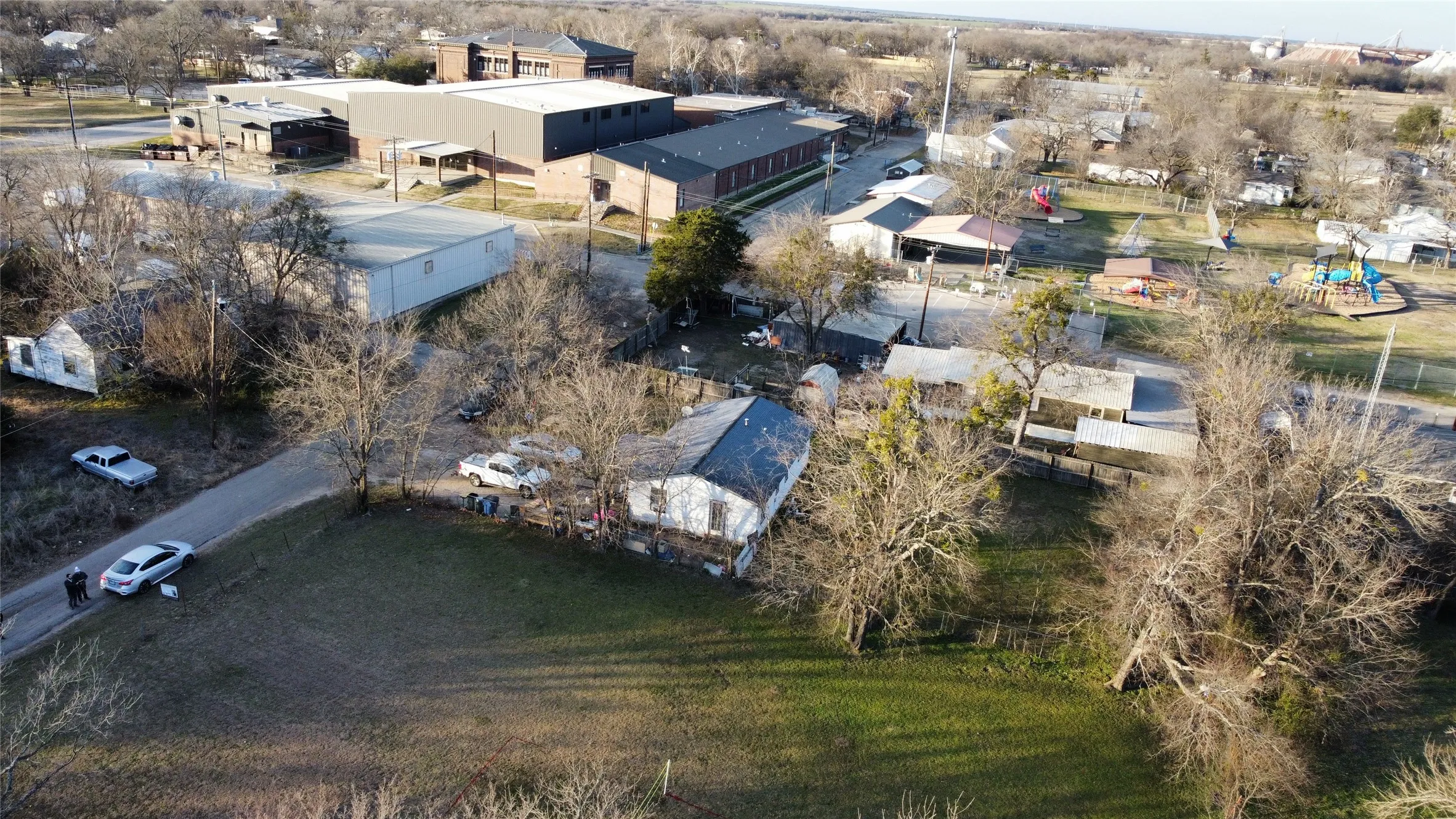 Unimproved Land For Sale in Hunt County , 513 S San Antonio Street, Wolfe City, Texas 75496, 0, 0, Garage spaces, 0 Sqft, built in 0, Price $27,000, mls#21153490, Real Estate Agent in Wolfe City, Homes For Sale in Hunt county, Homes For Sale in Wolfe City, Realtor in Wolfe City Texas, Real Estate Brokerage Independent Realty Texas, Luminita Cordes Realtor