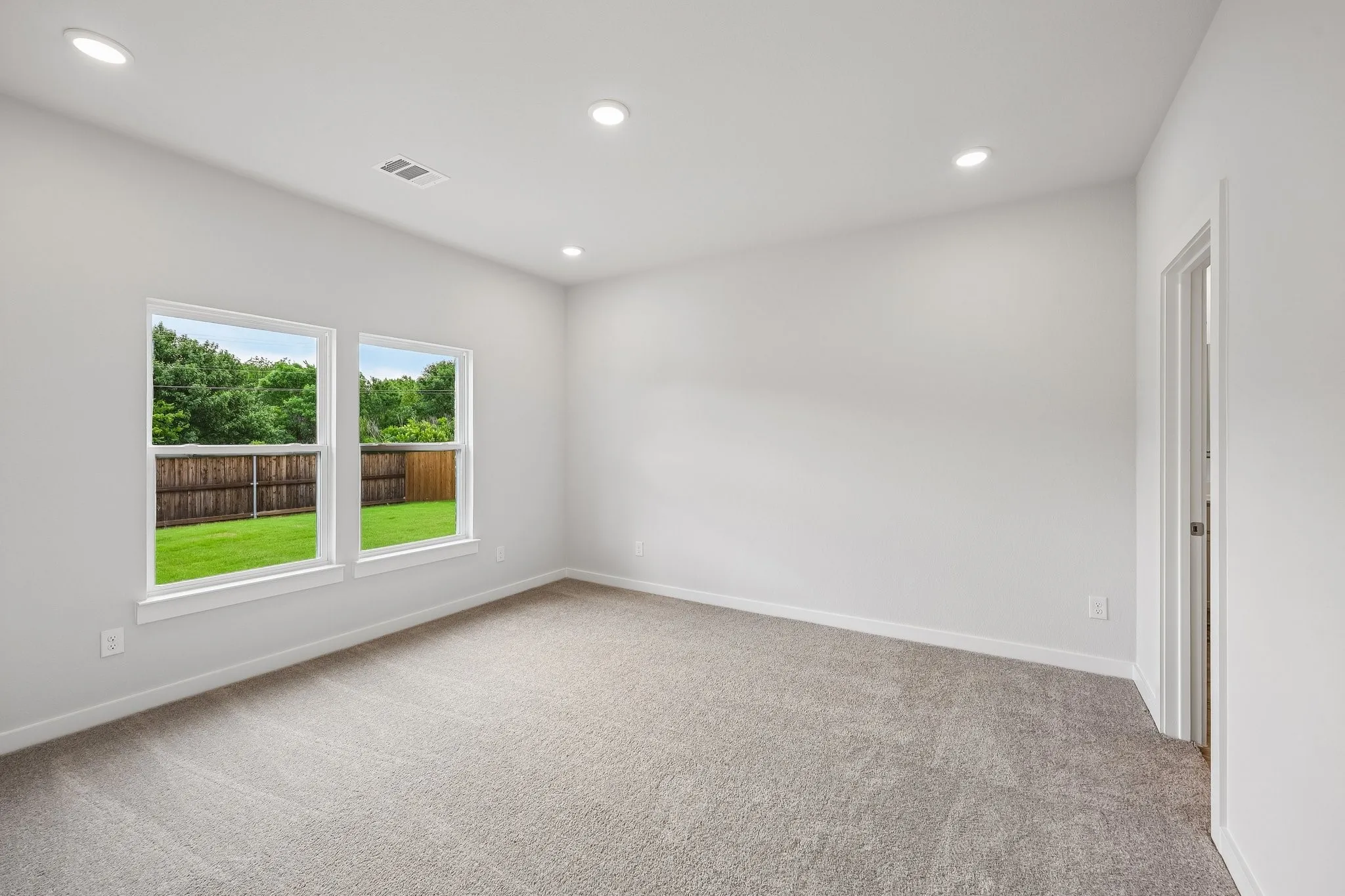 Single Family Residence For Sale in Kaufman County , 725 Vineyard Way, Forney, Texas 75126, 3 Bedroom, 3 Bathroom, 3 Garage spaces, 2,172 Sqft, built in 2026, New Construction - Incomplete, mls#21157431, Real Estate Agent in Forney, Homes For Sale in Kaufman county, Homes For Sale in Forney, Realtor in Forney Texas, Real Estate Brokerage Independent Realty Texas, Luminita Cordes Realtor