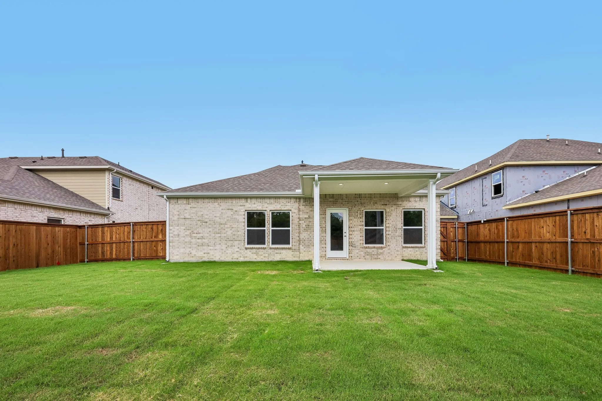 Single Family Residence For Sale in Kaufman County , 725 Vineyard Way, Forney, Texas 75126, 3 Bedroom, 3 Bathroom, 3 Garage spaces, 2,172 Sqft, built in 2026, New Construction - Incomplete, mls#21157431, Real Estate Agent in Forney, Homes For Sale in Kaufman county, Homes For Sale in Forney, Realtor in Forney Texas, Real Estate Brokerage Independent Realty Texas, Luminita Cordes Realtor
