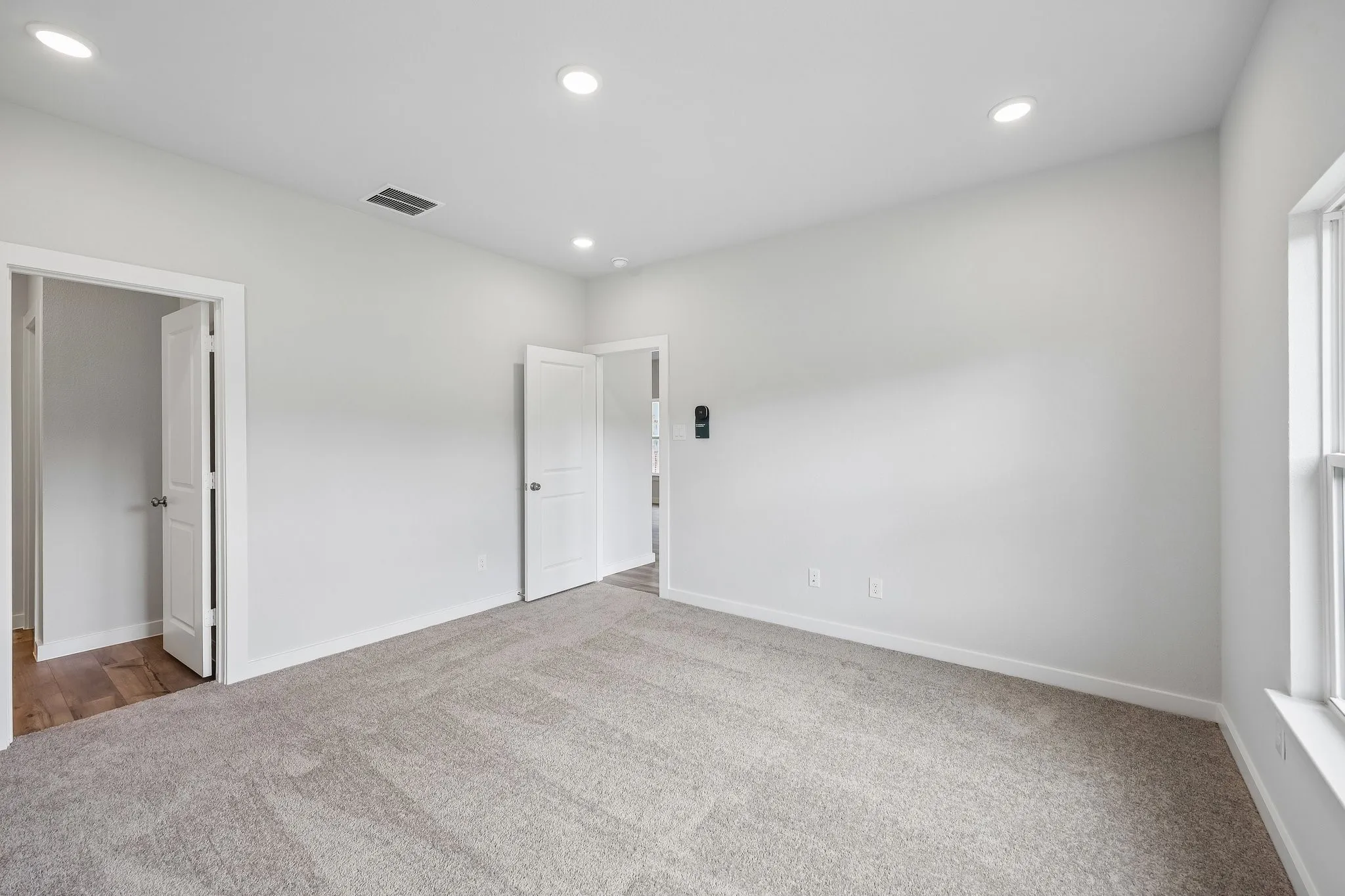 Single Family Residence For Sale in Kaufman County , 725 Vineyard Way, Forney, Texas 75126, 3 Bedroom, 3 Bathroom, 3 Garage spaces, 2,172 Sqft, built in 2026, New Construction - Incomplete, mls#21157431, Real Estate Agent in Forney, Homes For Sale in Kaufman county, Homes For Sale in Forney, Realtor in Forney Texas, Real Estate Brokerage Independent Realty Texas, Luminita Cordes Realtor