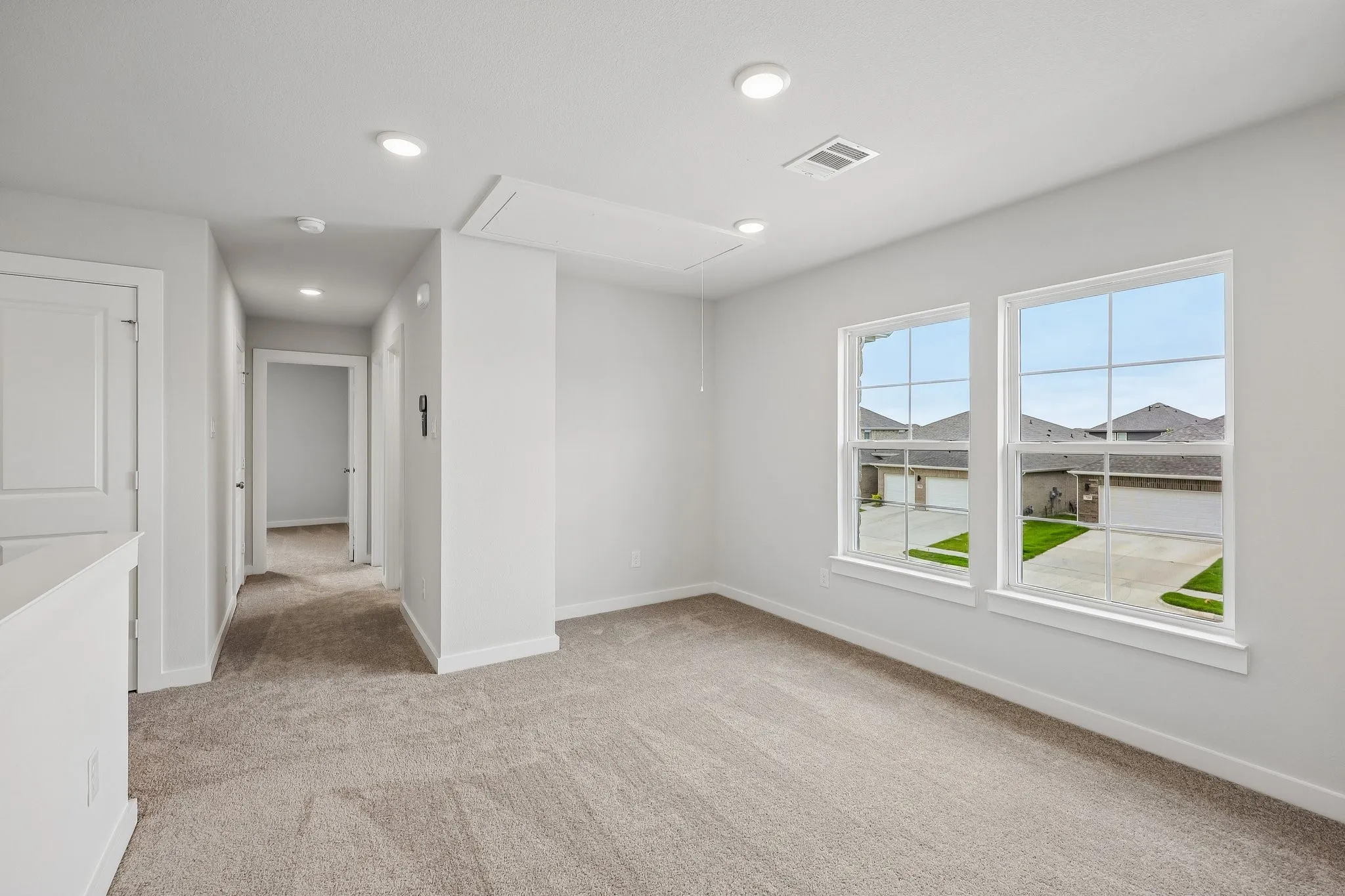 Single Family Residence For Sale in Kaufman County , 725 Vineyard Way, Forney, Texas 75126, 3 Bedroom, 3 Bathroom, 3 Garage spaces, 2,172 Sqft, built in 2026, New Construction - Incomplete, mls#21157431, Real Estate Agent in Forney, Homes For Sale in Kaufman county, Homes For Sale in Forney, Realtor in Forney Texas, Real Estate Brokerage Independent Realty Texas, Luminita Cordes Realtor