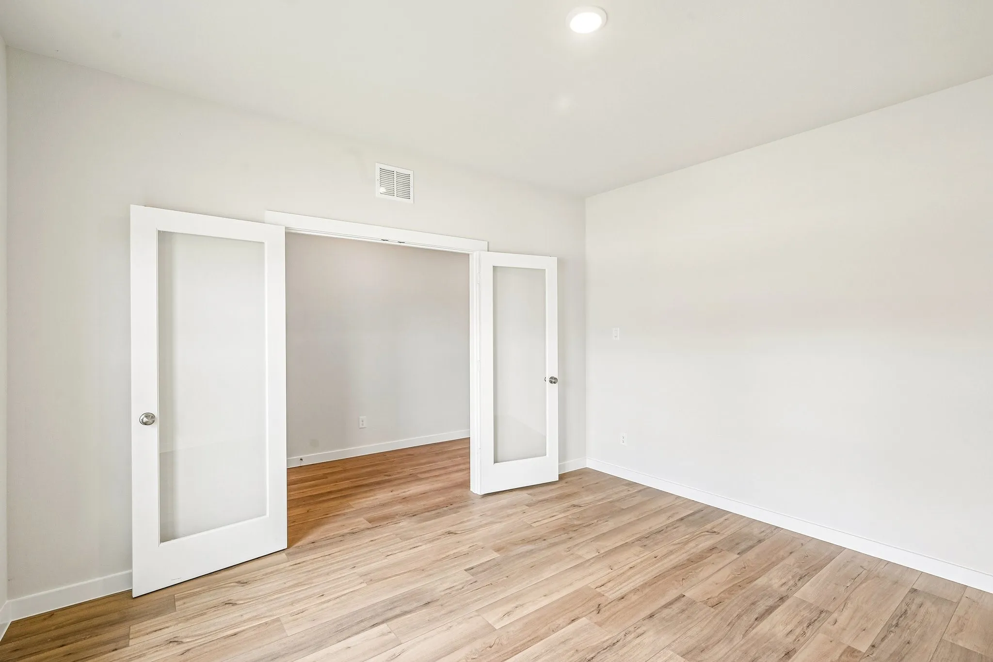 Single Family Residence For Sale in Kaufman County , 712 Vineyard Way, Forney, Texas 75126, 4 Bedroom, 3 Bathroom, 3 Garage spaces, 2,730 Sqft, built in 2026, New Construction - Incomplete, mls#21157433, Real Estate Agent in Forney, Homes For Sale in Kaufman county, Homes For Sale in Forney, Realtor in Forney Texas, Real Estate Brokerage Independent Realty Texas, Luminita Cordes Realtor