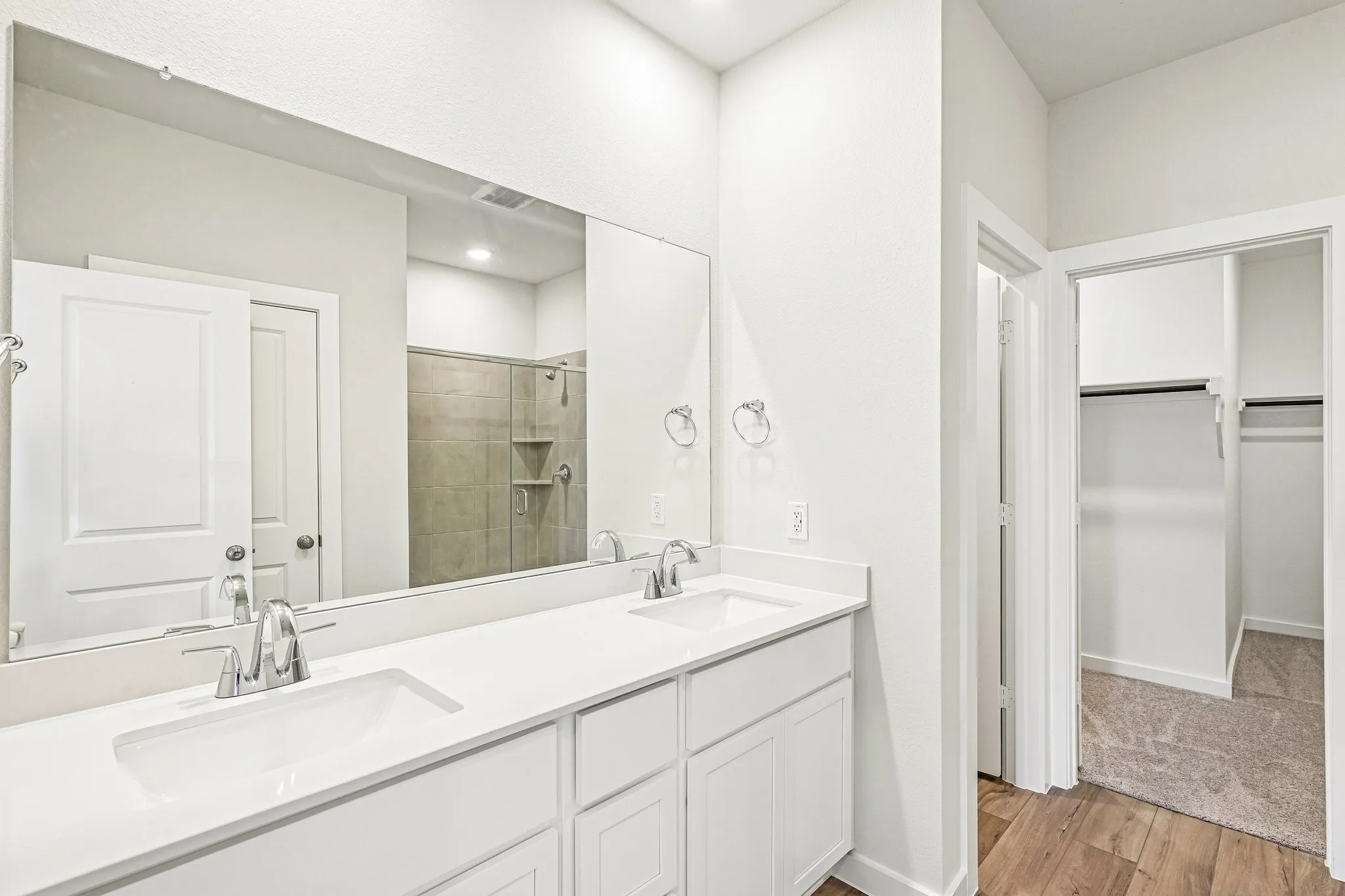 Single Family Residence For Sale in Kaufman County , 712 Vineyard Way, Forney, Texas 75126, 4 Bedroom, 3 Bathroom, 3 Garage spaces, 2,730 Sqft, built in 2026, New Construction - Incomplete, mls#21157433, Real Estate Agent in Forney, Homes For Sale in Kaufman county, Homes For Sale in Forney, Realtor in Forney Texas, Real Estate Brokerage Independent Realty Texas, Luminita Cordes Realtor