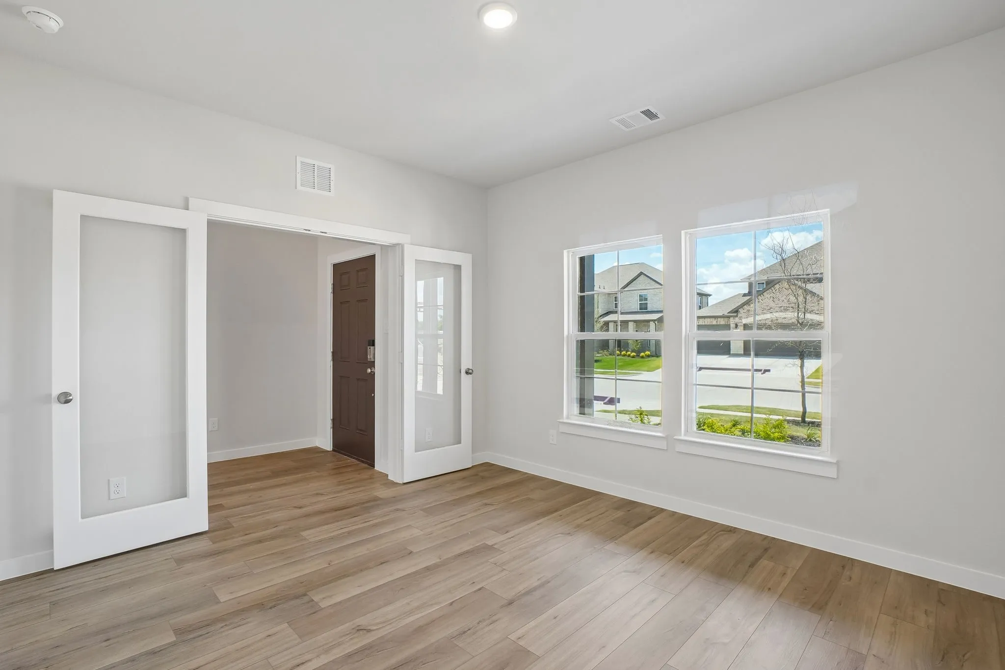 Single Family Residence For Sale in Kaufman County , 713 Vineyard Way, Forney, Texas 75126, 3 Bedroom, 3 Bathroom, 3 Garage spaces, 2,449 Sqft, built in 2026, New Construction - Incomplete, mls#21157441, Real Estate Agent in Forney, Homes For Sale in Kaufman county, Homes For Sale in Forney, Realtor in Forney Texas, Real Estate Brokerage Independent Realty Texas, Luminita Cordes Realtor