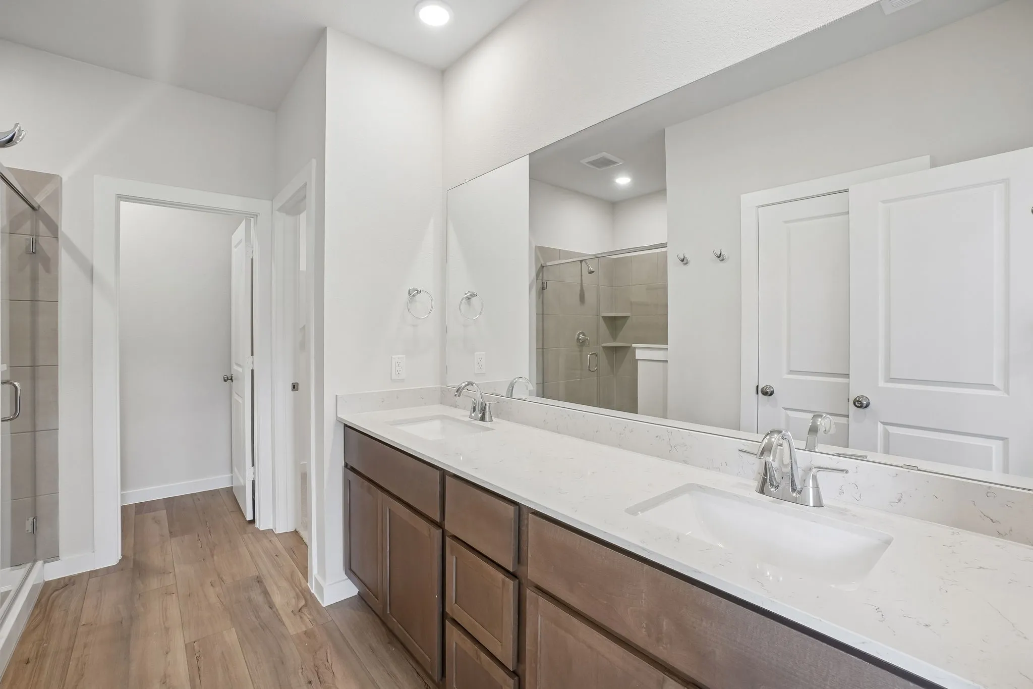 Single Family Residence For Sale in Kaufman County , 713 Vineyard Way, Forney, Texas 75126, 3 Bedroom, 3 Bathroom, 3 Garage spaces, 2,449 Sqft, built in 2026, New Construction - Incomplete, mls#21157441, Real Estate Agent in Forney, Homes For Sale in Kaufman county, Homes For Sale in Forney, Realtor in Forney Texas, Real Estate Brokerage Independent Realty Texas, Luminita Cordes Realtor