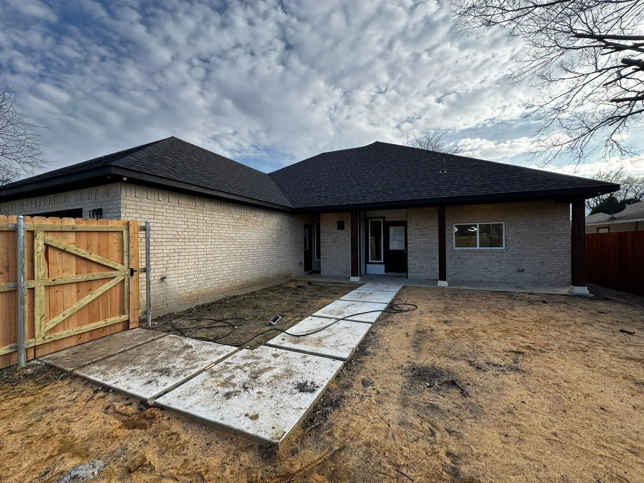 Single Family Residence For Sale in Dallas County , 2533 Jonesboro Avenue, Dallas, Texas 75228, 4 Bedroom, 3 Bathroom, 2 Garage spaces, 2,330 Sqft, built in 2025, Price $509,999, mls#21153521, Real Estate Agent in Dallas, Homes For Sale in Dallas county, Homes For Sale in Dallas, Realtor in Dallas Texas, Real Estate Brokerage Independent Realty Texas, Luminita Cordes Realtor
