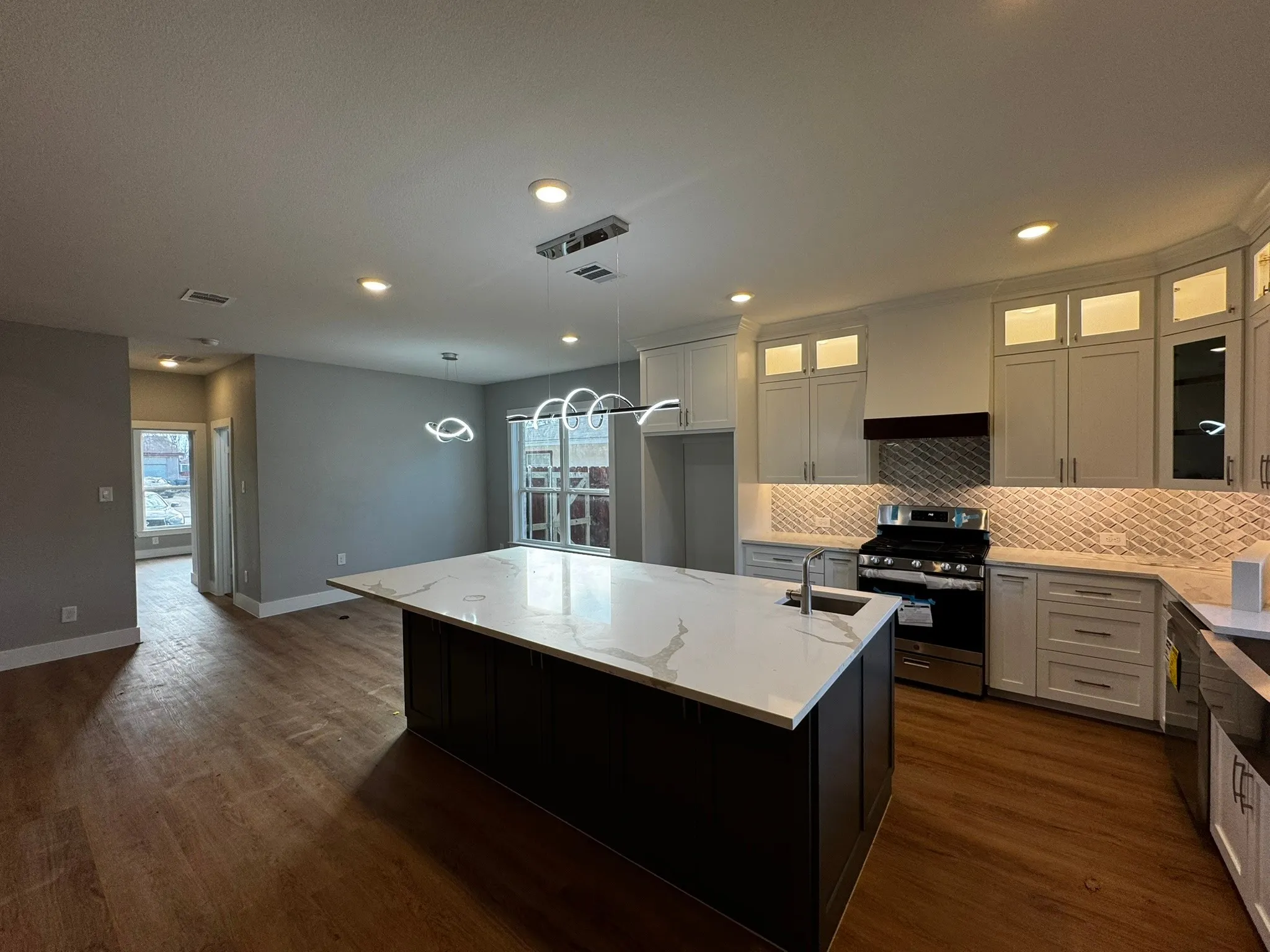 Single Family Residence For Sale in Dallas County , 2533 Jonesboro Avenue, Dallas, Texas 75228, 4 Bedroom, 3 Bathroom, 2 Garage spaces, 2,330 Sqft, built in 2025, Price $509,999, mls#21153521, Real Estate Agent in Dallas, Homes For Sale in Dallas county, Homes For Sale in Dallas, Realtor in Dallas Texas, Real Estate Brokerage Independent Realty Texas, Luminita Cordes Realtor