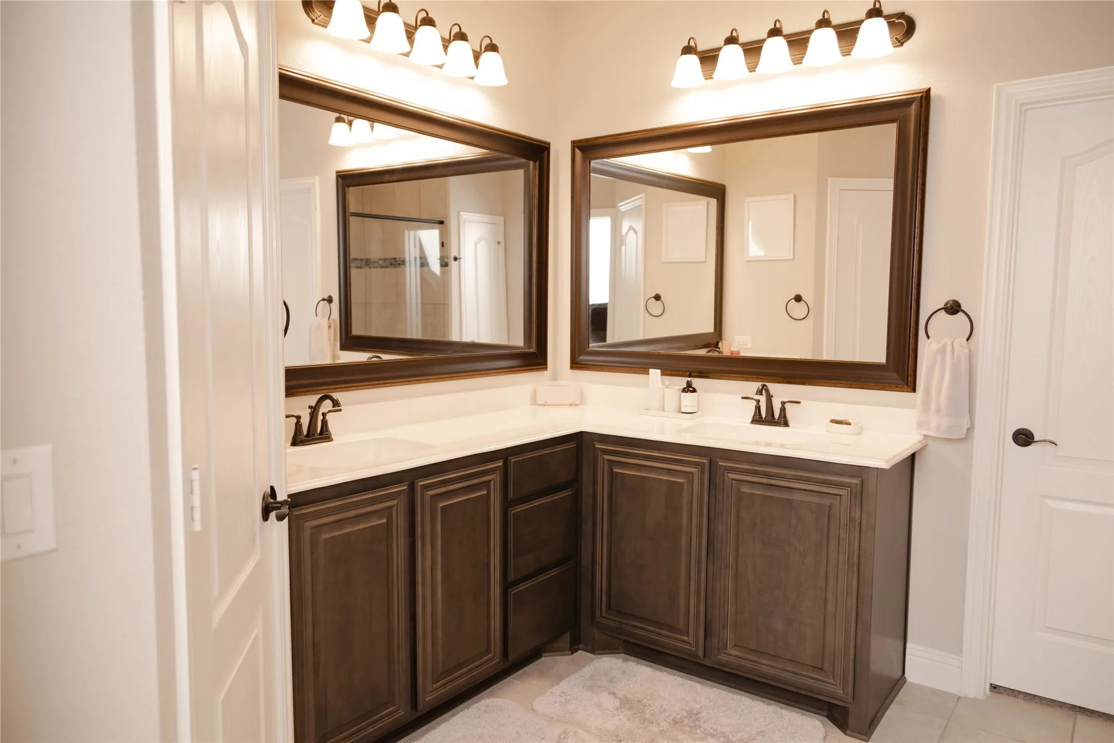 Single Family Residence For Rent in Rockwall County , 4147 Lagoon Place, Royse City, Texas 75189, 4 Bedroom, 4 Bathroom, 2 Garage spaces, 3,088 Sqft, built in 2021, mls#21157557, Real Estate Agent in Royse City, Homes For Rent in Rockwall county, Homes For Rent in Royse City, Realtor in Royse City Texas, Real Estate Brokerage Independent Realty Texas, Luminita Cordes Realtor