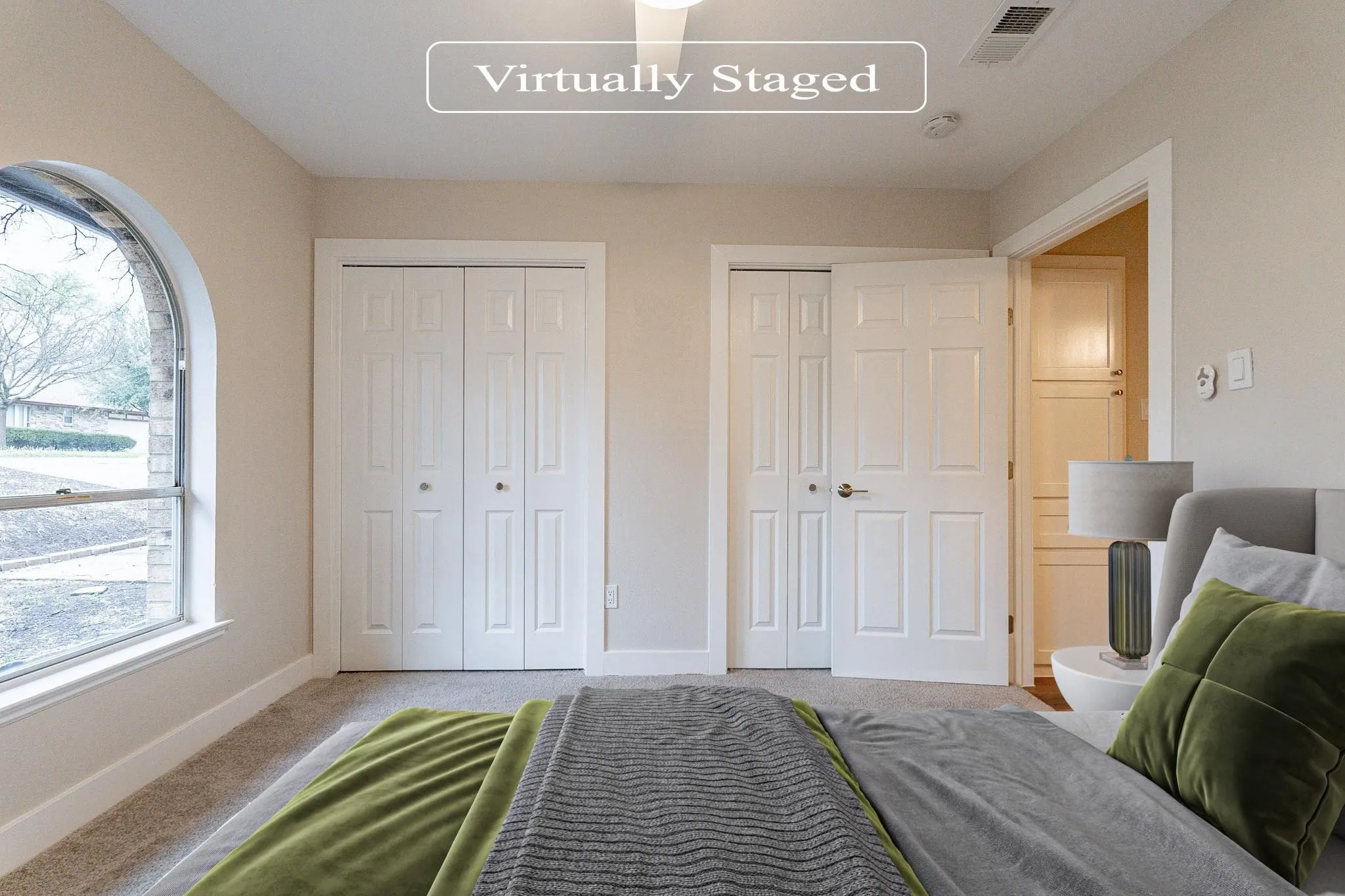 Single Family Residence For Sale in Tarrant County , 2105 Castle Oaks Drive, Arlington, Texas 76012, 3 Bedroom, 2 Bathroom, 2 Garage spaces, 1,815 Sqft, built in 1975, mls#21157599, Real Estate Agent in Arlington, Homes For Sale in Tarrant county, Homes For Sale in Arlington, Realtor in Arlington Texas, Real Estate Brokerage Independent Realty Texas, Luminita Cordes Realtor