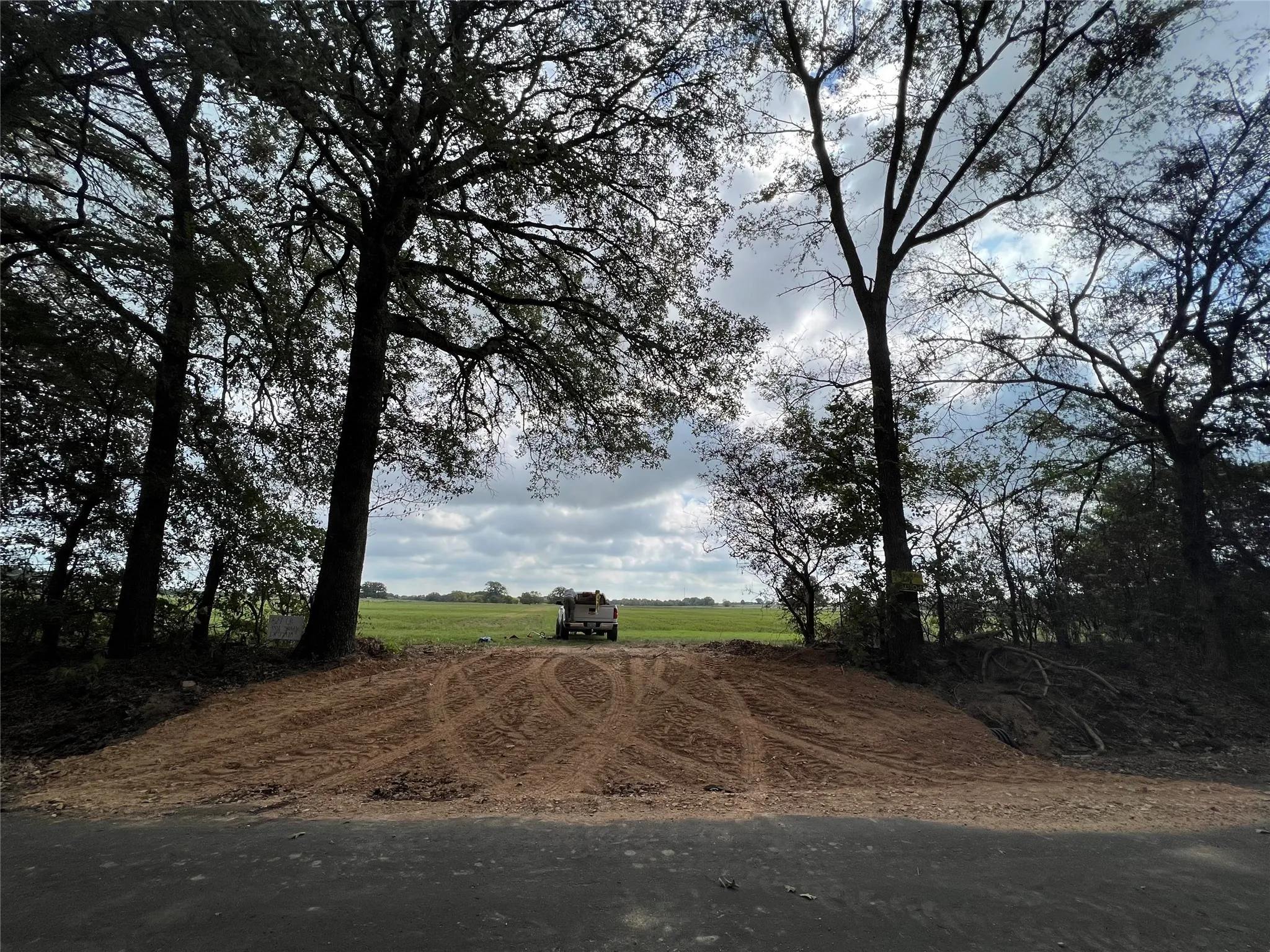 Unimproved Land For Sale in Hopkins County , 527 County Road 3351, Saltillo, Texas 75478, 0, 0, Garage spaces, 0 Sqft, built in 0, mls#21157773, Real Estate Agent in Saltillo, Homes For Sale in Hopkins county, Homes For Sale in Saltillo, Realtor in Saltillo Texas, Real Estate Brokerage Independent Realty Texas, Luminita Cordes Realtor