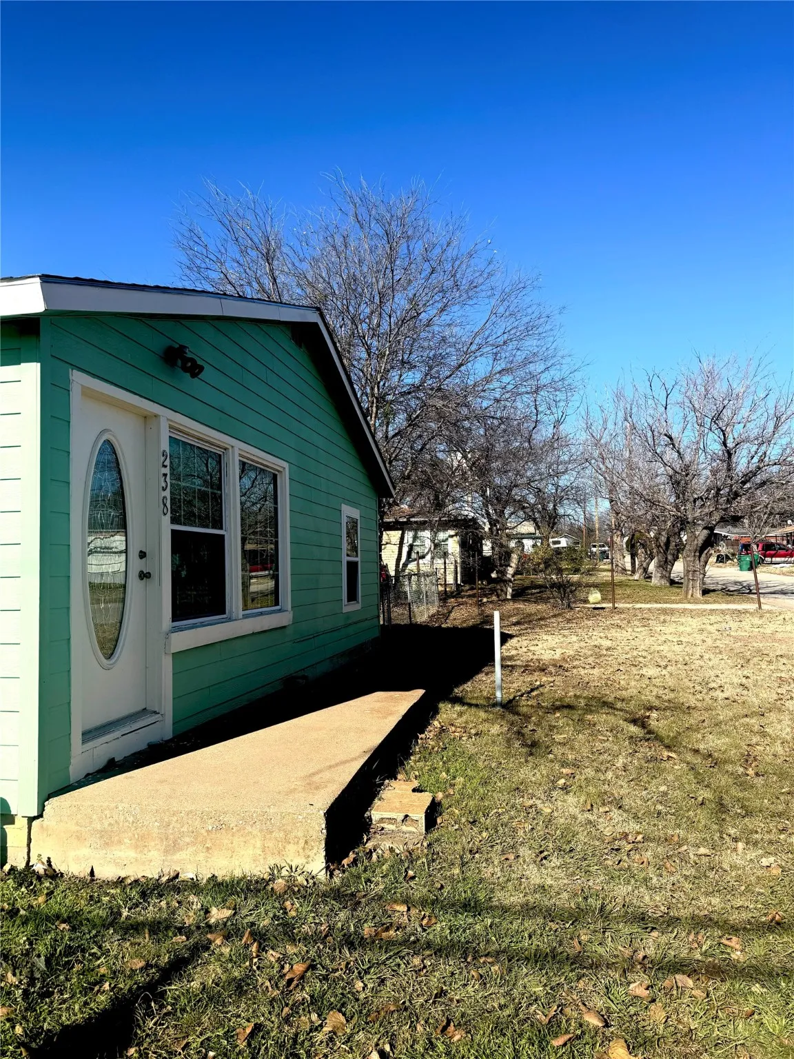 Single Family Residence For Sale in Jack County , 238 S 8th Street, Jacksboro, Texas 76458, 3 Bedrooms, 1 Bathroom, Garage spaces, 1,260 Sqft, built in 1950, Price $149,000, mls#21157770, Real Estate Agent in Jacksboro, Homes For Sale in Jack county, Homes For Sale in Jacksboro, Realtor in Jacksboro Texas, Real Estate Brokerage Independent Realty Texas, Luminita Cordes Realtor