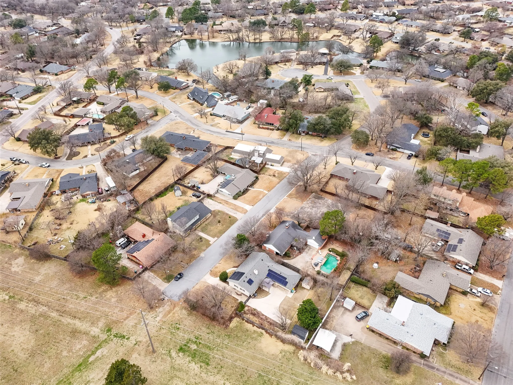Single Family Residence For Sale in Grayson County , 1401 Greenbrier Drive, Sherman, Texas 75092, 3 Bedrooms, 2 Bathrooms, 2 Garage spaces, 1,932 Sqft, built in 1967, Price $309,900, mls#21157792, Real Estate Agent in Sherman, Homes For Sale in Grayson county, Homes For Sale in Sherman, Realtor in Sherman Texas, Real Estate Brokerage Independent Realty Texas, Luminita Cordes Realtor