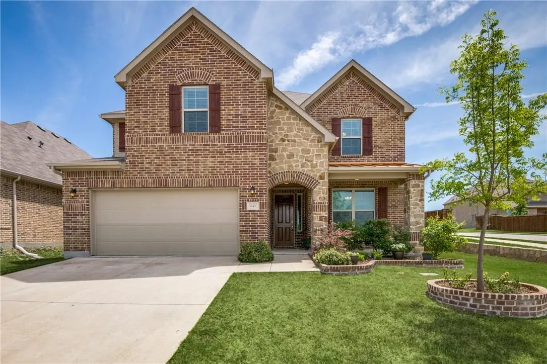 Single Family Residence For Sale in Denton County , 645 Sundrop Drive, Little Elm, Texas 75068, 4 Bedroom, 4 Bathroom, 2 Garage spaces, 3,855 Sqft, built in 2014, Preowned, mls#21157808, Real Estate Agent in Little Elm, Homes For Sale in Denton county, Homes For Sale in Little Elm, Realtor in Little Elm Texas, Real Estate Brokerage Independent Realty Texas, Luminita Cordes Realtor