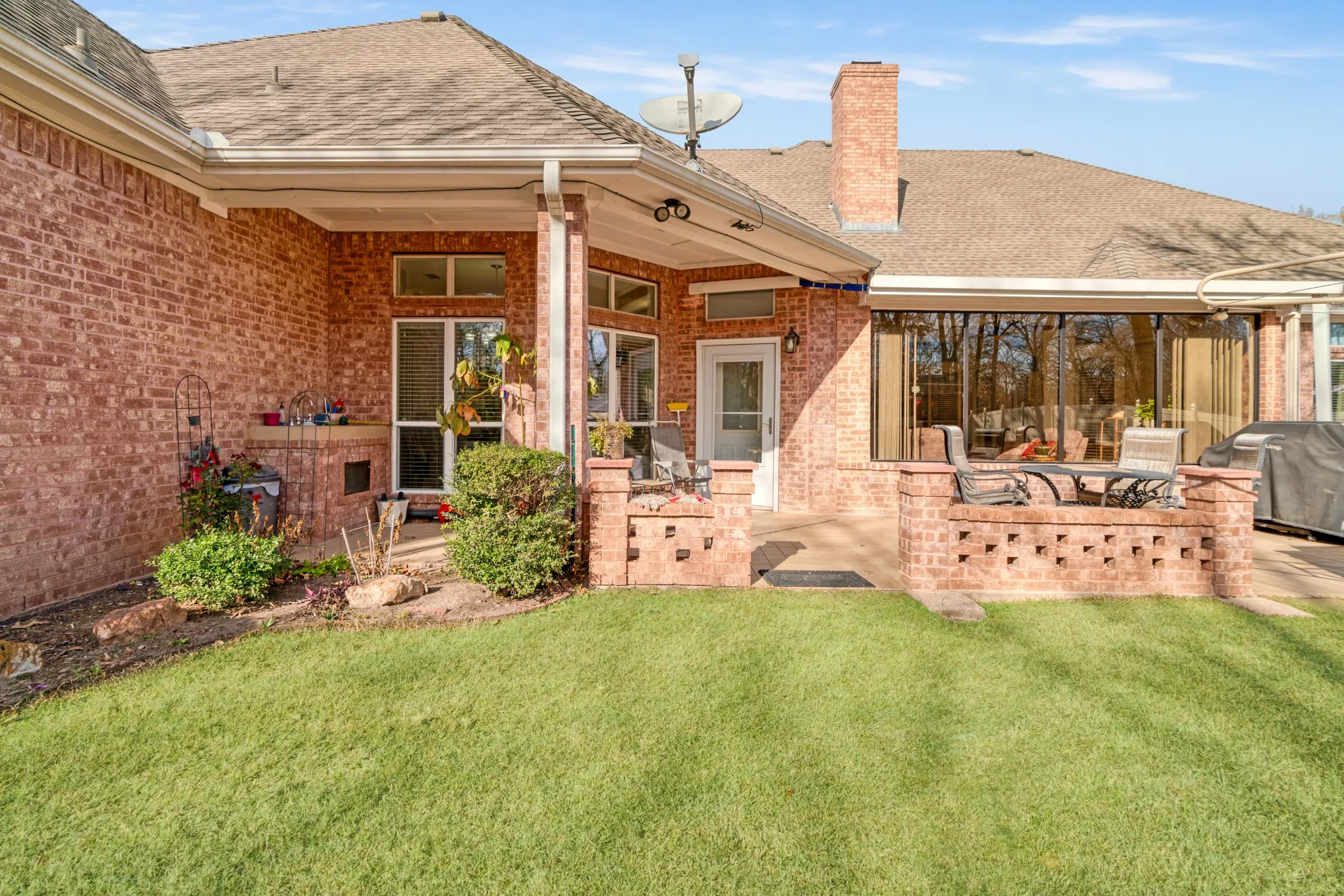 Single Family Residence For Sale in Lamar County , 283 Butternut Lane, Powderly, Texas 75473, 4 Bedrooms, 4 Bathrooms, 3 Garage spaces, 3,469 Sqft, built in 0, Price $509,900, mls#21157784, Real Estate Agent in Powderly, Homes For Sale in Lamar county, Homes For Sale in Powderly, Realtor in Powderly Texas, Real Estate Brokerage Independent Realty Texas, Luminita Cordes Realtor