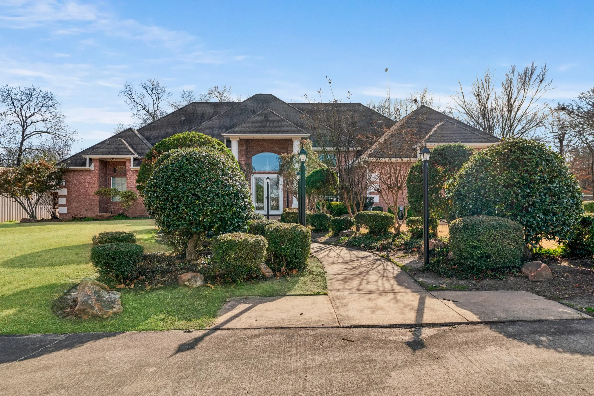 Single Family Residence For Sale in Lamar County , 283 Butternut Lane, Powderly, Texas 75473, 4 Bedrooms, 4 Bathrooms, 3 Garage spaces, 3,469 Sqft, built in 0, Price $509,900, mls#21157784, Real Estate Agent in Powderly, Homes For Sale in Lamar county, Homes For Sale in Powderly, Realtor in Powderly Texas, Real Estate Brokerage Independent Realty Texas, Luminita Cordes Realtor