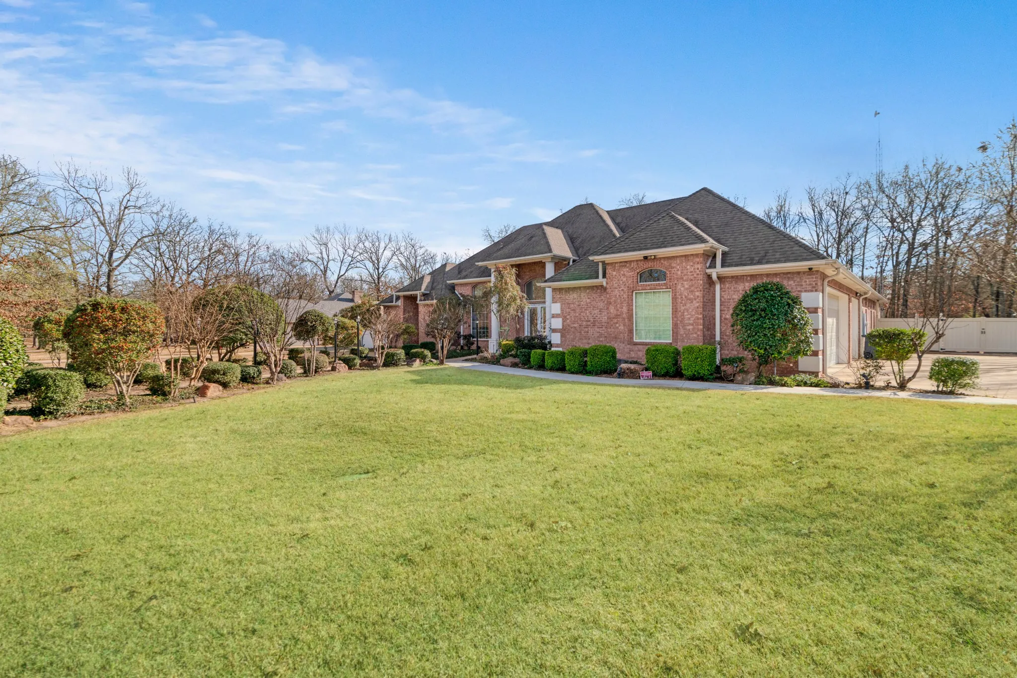 Single Family Residence For Sale in Lamar County , 283 Butternut Lane, Powderly, Texas 75473, 4 Bedrooms, 4 Bathrooms, 3 Garage spaces, 3,469 Sqft, built in 0, Price $509,900, mls#21157784, Real Estate Agent in Powderly, Homes For Sale in Lamar county, Homes For Sale in Powderly, Realtor in Powderly Texas, Real Estate Brokerage Independent Realty Texas, Luminita Cordes Realtor