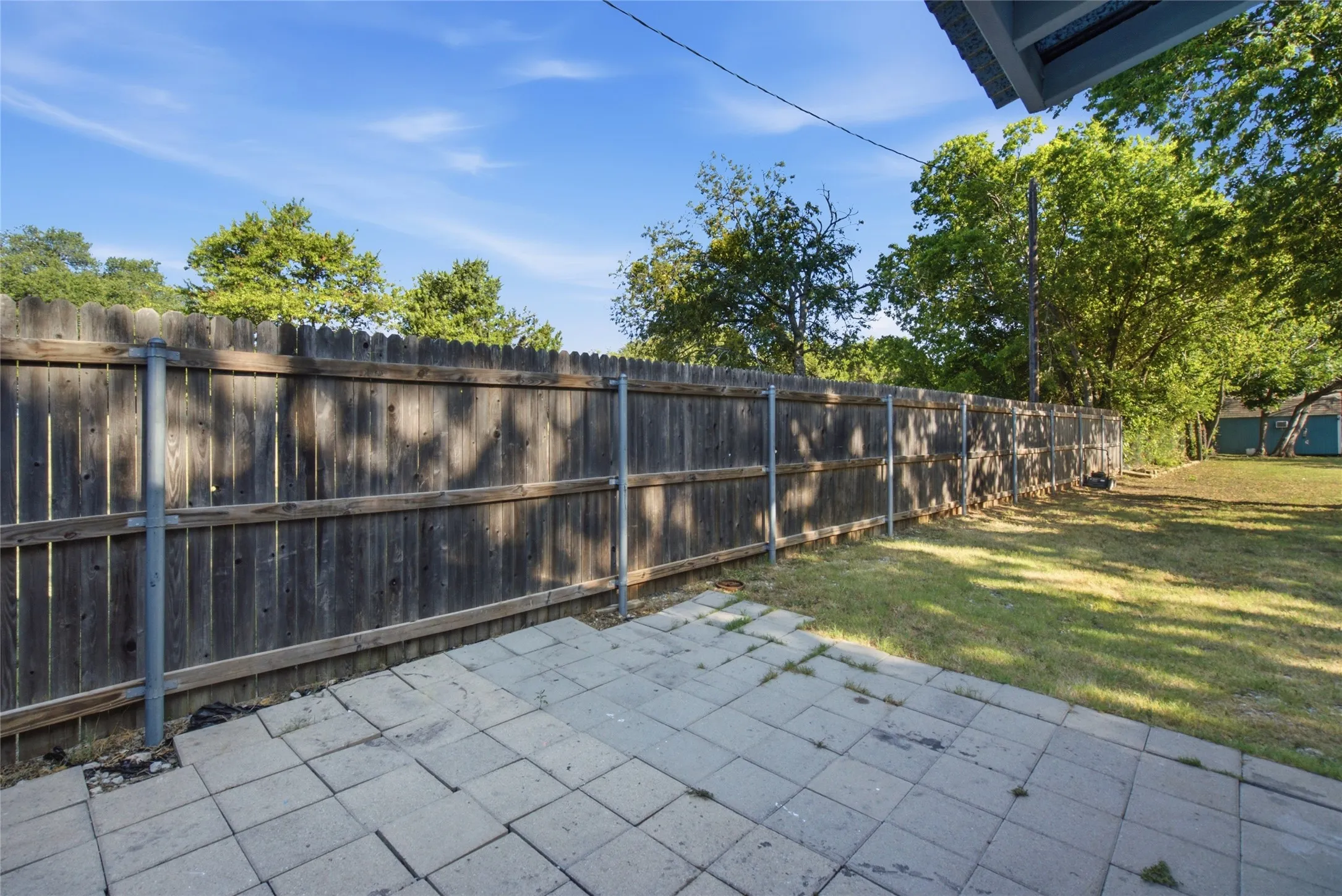 Single Family Residence For Sale in Parker County , 116 W 7th Street, Weatherford, Texas 76086, 2 Bedroom, 1 Bathroom, Garage spaces, 832 Sqft, built in 0, mls#21157851, Real Estate Agent in Weatherford, Homes For Sale in Parker county, Homes For Sale in Weatherford, Realtor in Weatherford Texas, Real Estate Brokerage Independent Realty Texas, Luminita Cordes Realtor