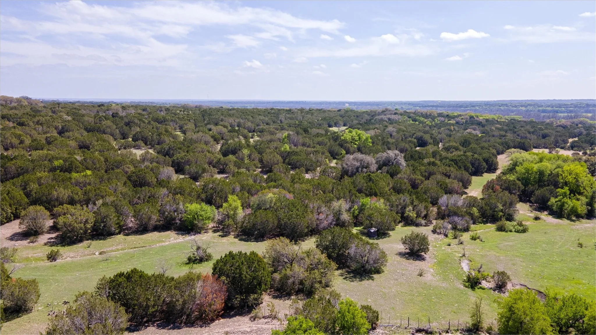 Single Family Residence For Sale in Erath County , 9885 County Road 270, Hico, Texas 76457, 3 Bedrooms, 2 Bathrooms, Garage spaces, 1,390 Sqft, built in 1986, Preowned, Price $825,000, mls#21157923, Real Estate Agent in Hico, Homes For Sale in Erath county, Homes For Sale in Hico, Realtor in Hico Texas, Real Estate Brokerage Independent Realty Texas, Luminita Cordes Realtor