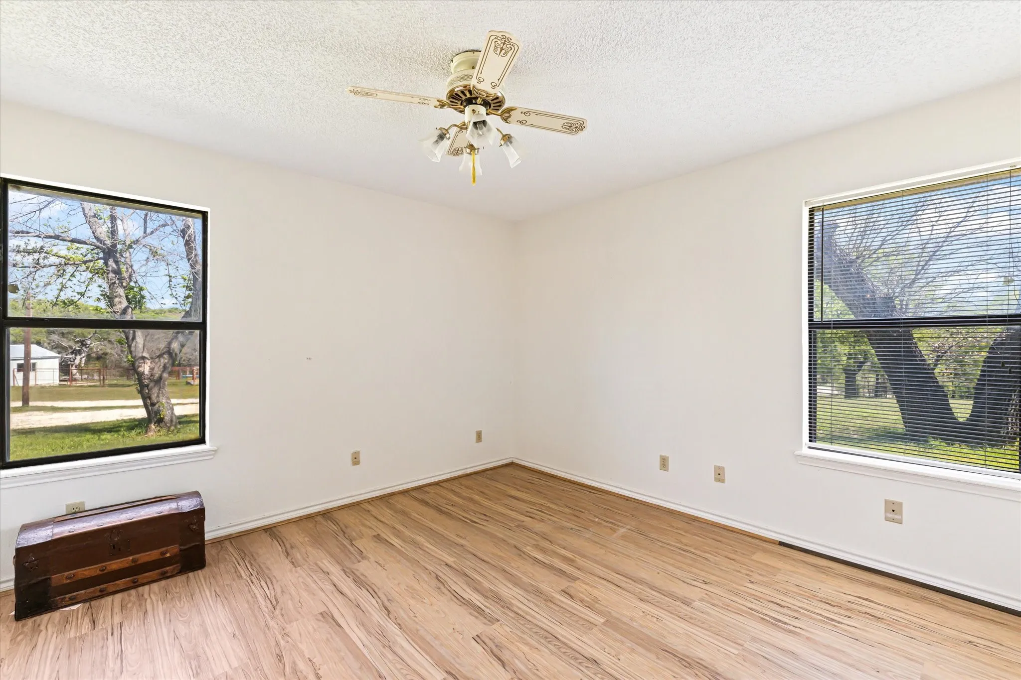 Single Family Residence For Sale in Erath County , 9885 County Road 270, Hico, Texas 76457, 3 Bedrooms, 2 Bathrooms, Garage spaces, 1,390 Sqft, built in 1986, Preowned, Price $825,000, mls#21157923, Real Estate Agent in Hico, Homes For Sale in Erath county, Homes For Sale in Hico, Realtor in Hico Texas, Real Estate Brokerage Independent Realty Texas, Luminita Cordes Realtor