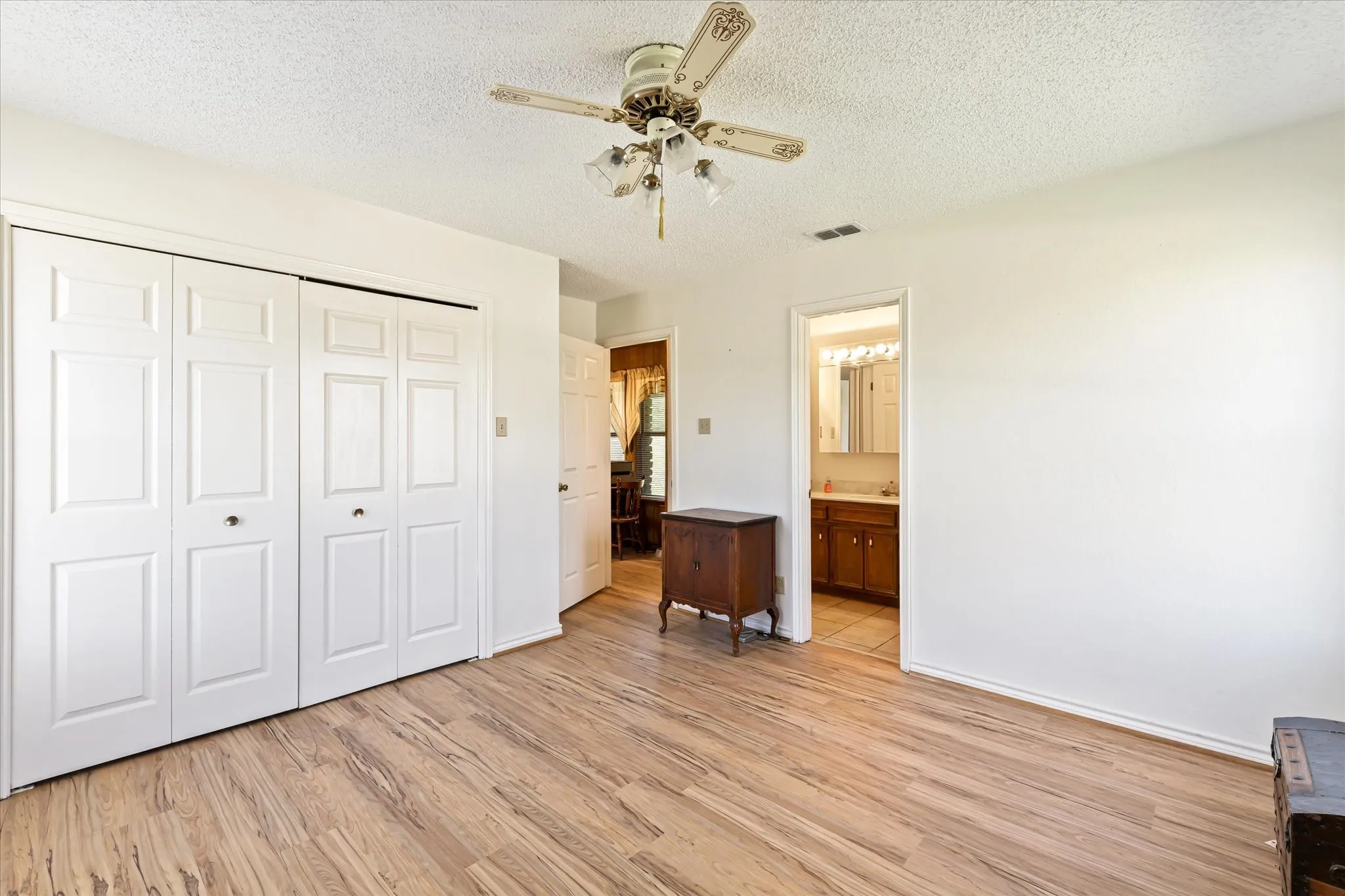Single Family Residence For Sale in Erath County , 9885 County Road 270, Hico, Texas 76457, 3 Bedrooms, 2 Bathrooms, Garage spaces, 1,390 Sqft, built in 1986, Preowned, Price $825,000, mls#21157923, Real Estate Agent in Hico, Homes For Sale in Erath county, Homes For Sale in Hico, Realtor in Hico Texas, Real Estate Brokerage Independent Realty Texas, Luminita Cordes Realtor