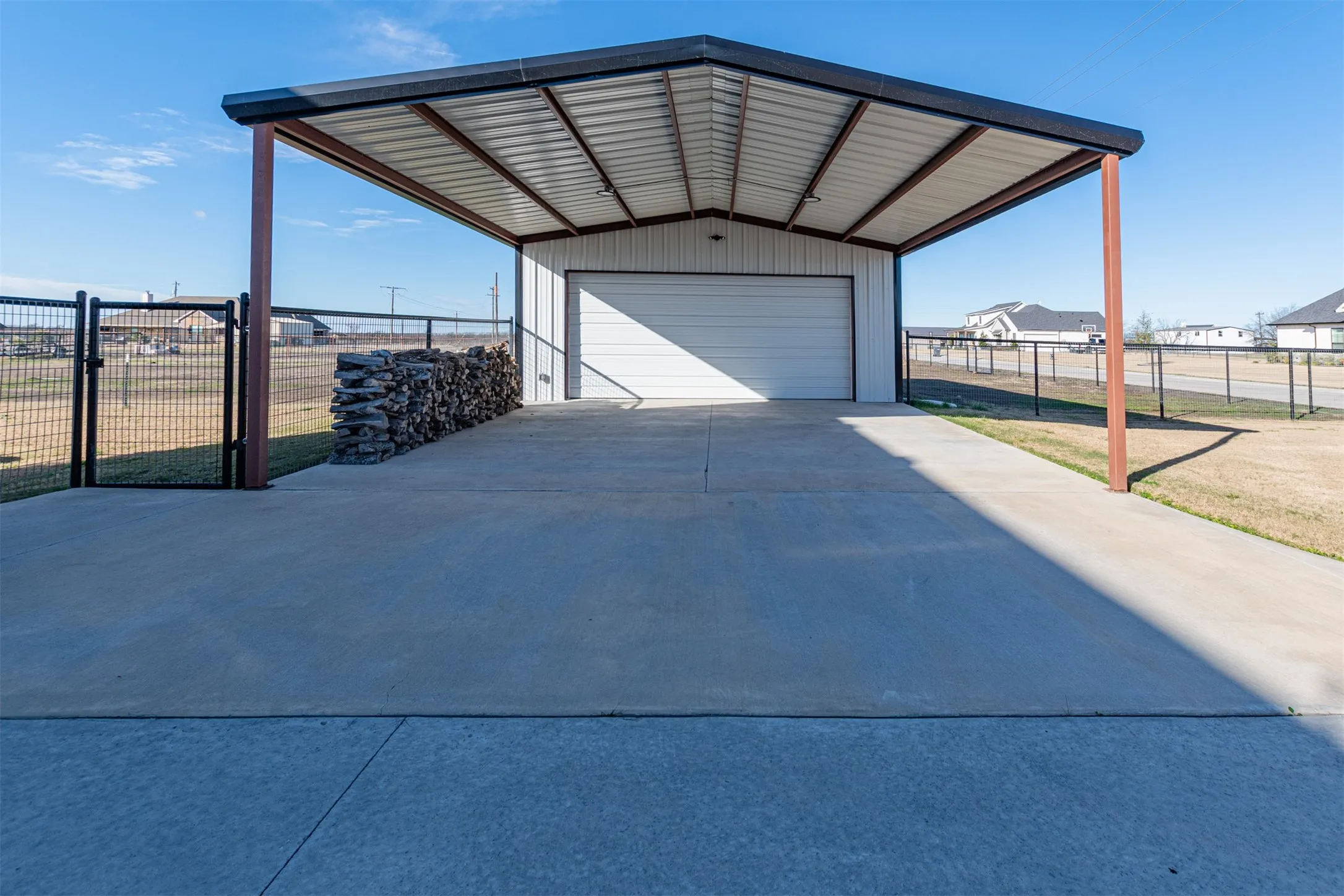 Work Shop Carport - 22x30x10