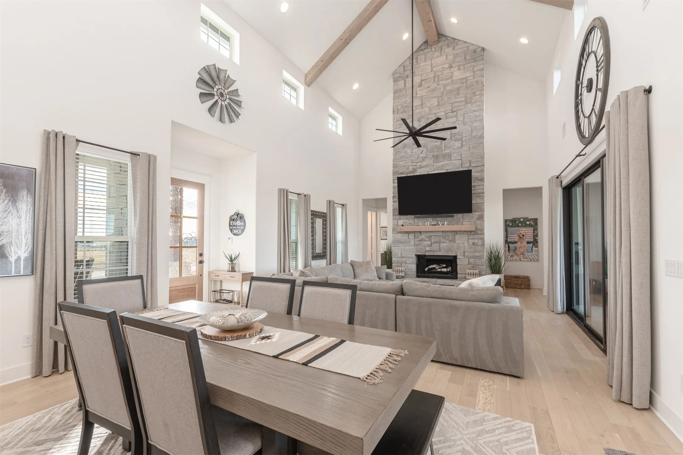 Single Family Residence For Sale in Hunt County , 4849 Sasha Way, Caddo Mills, Texas 75135, 4 Bedroom, 3 Bathroom, 3 Garage spaces, 2,359 Sqft, built in 2023, New Construction - Complete, mls#21152435, Real Estate Agent in Caddo Mills, Homes For Sale in Hunt county, Homes For Sale in Caddo Mills, Realtor in Caddo Mills Texas, Real Estate Brokerage Independent Realty Texas, Luminita Cordes Realtor